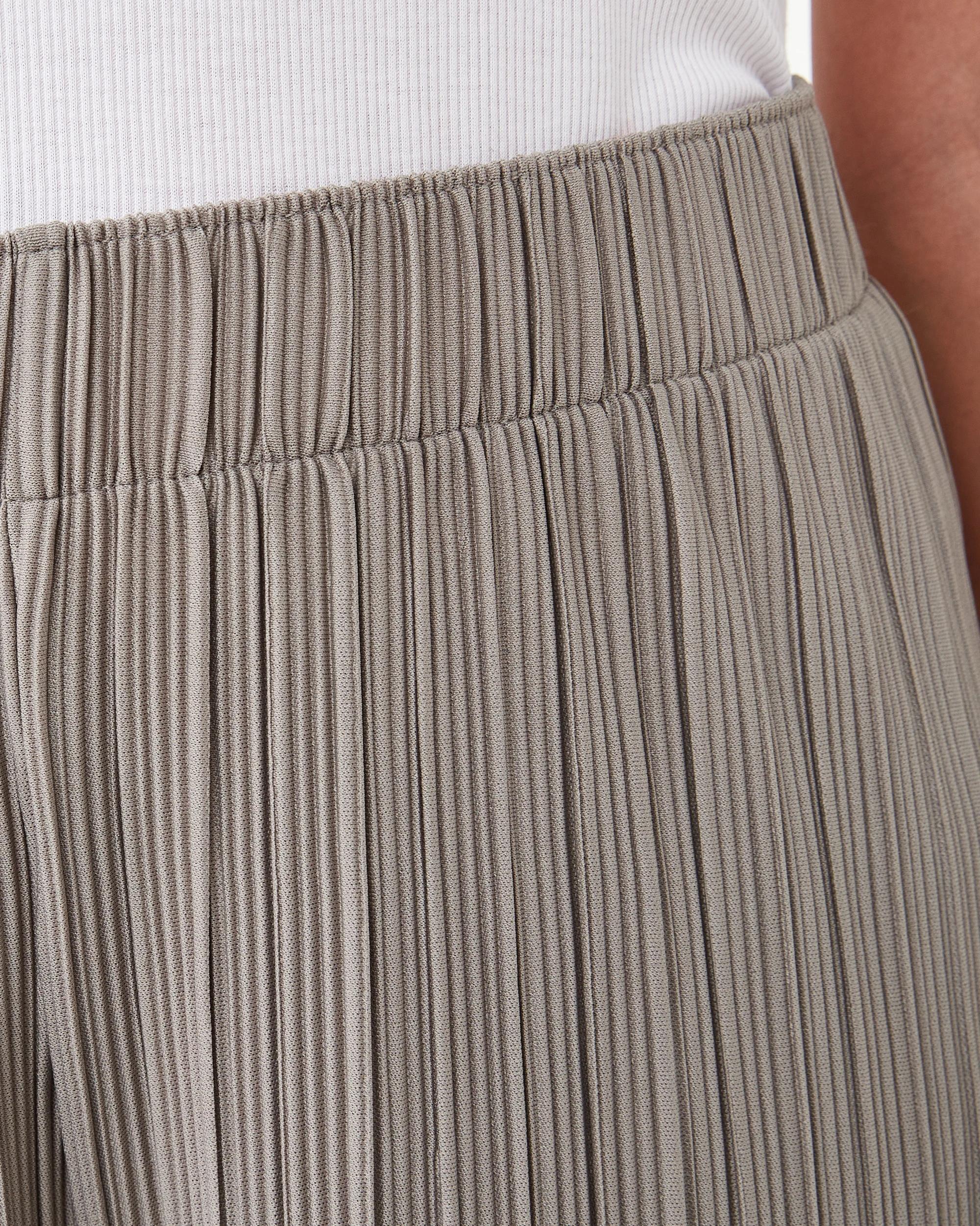 4 Plisse Pants Satellite, 4 of 4