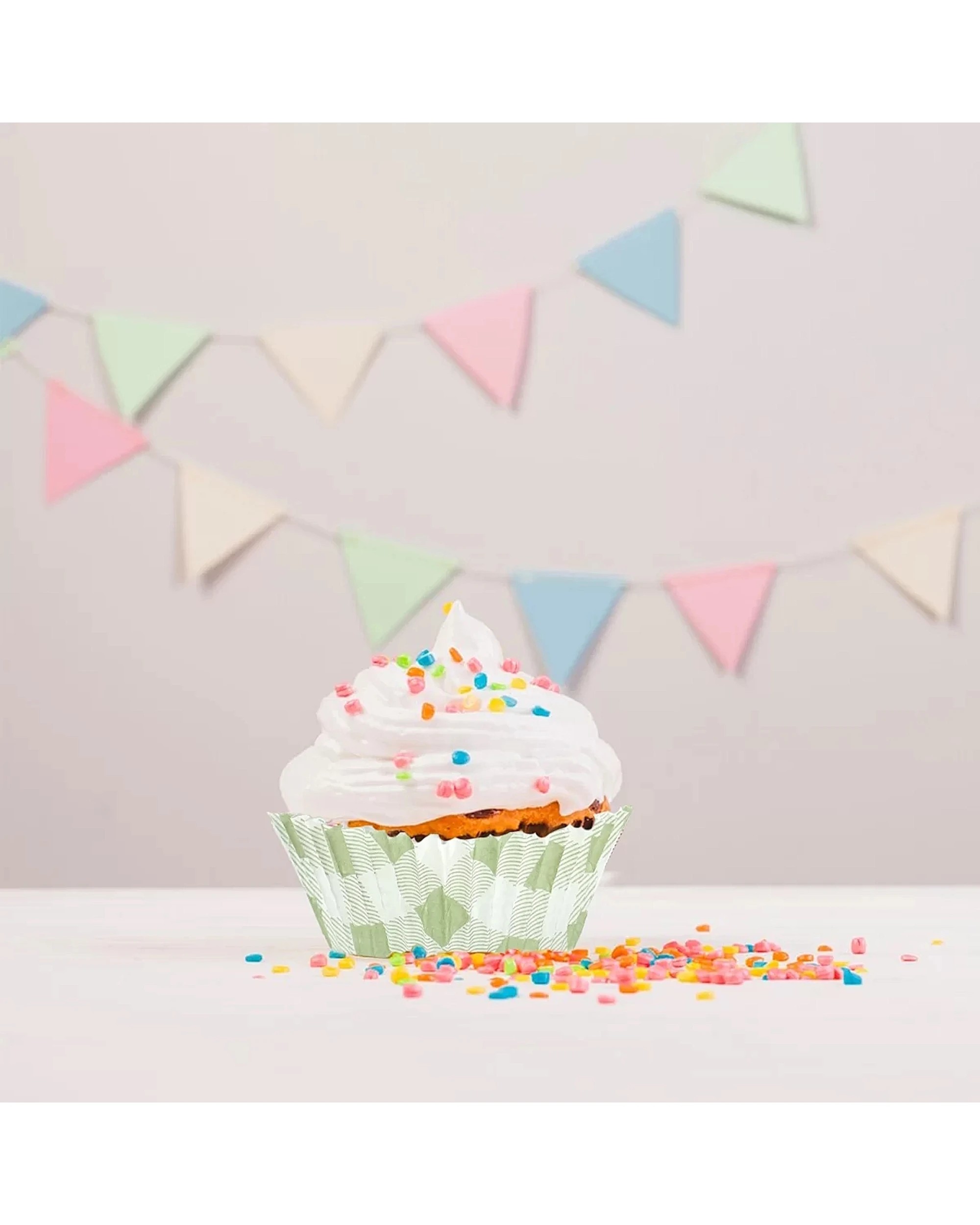 1 Party Maker 25pc Gingham Cupcake Cups Event Supplies - Green, 1 of 3