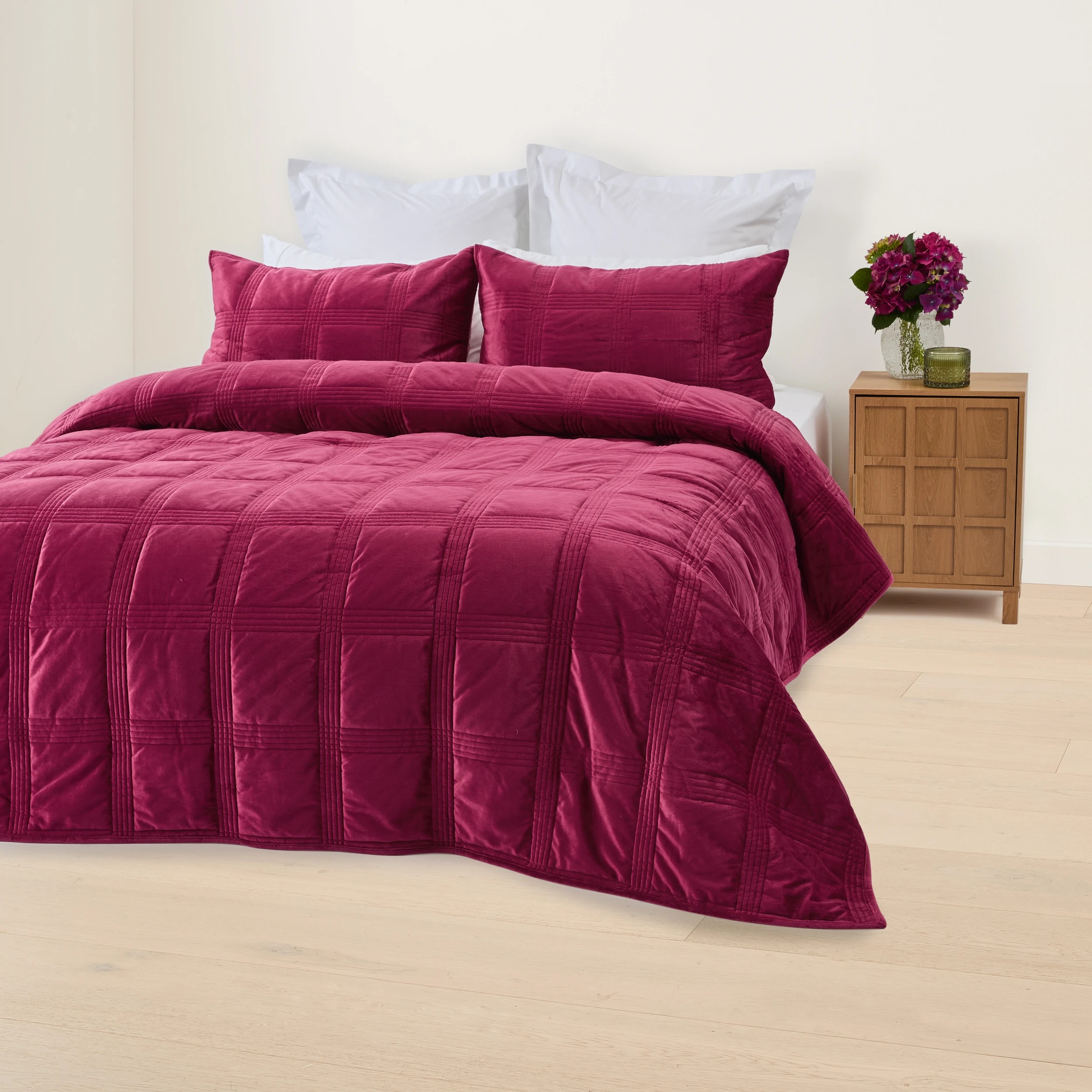 3 Velvet Reversible Coverlet Set - Queen/ King Bed, Berry, 3 of 8