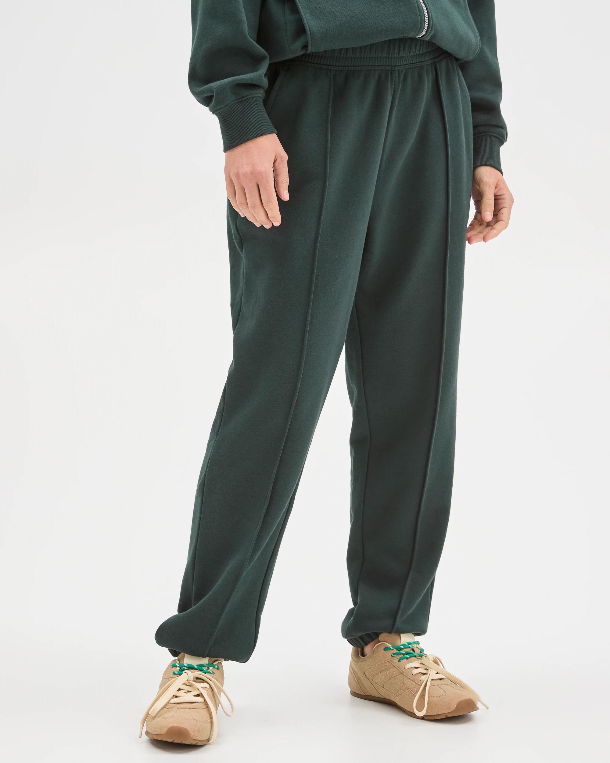 2 Target Active Active Australian Cotton Blend Fleece Trackpants PINE/PINTUCK, 2 of 7