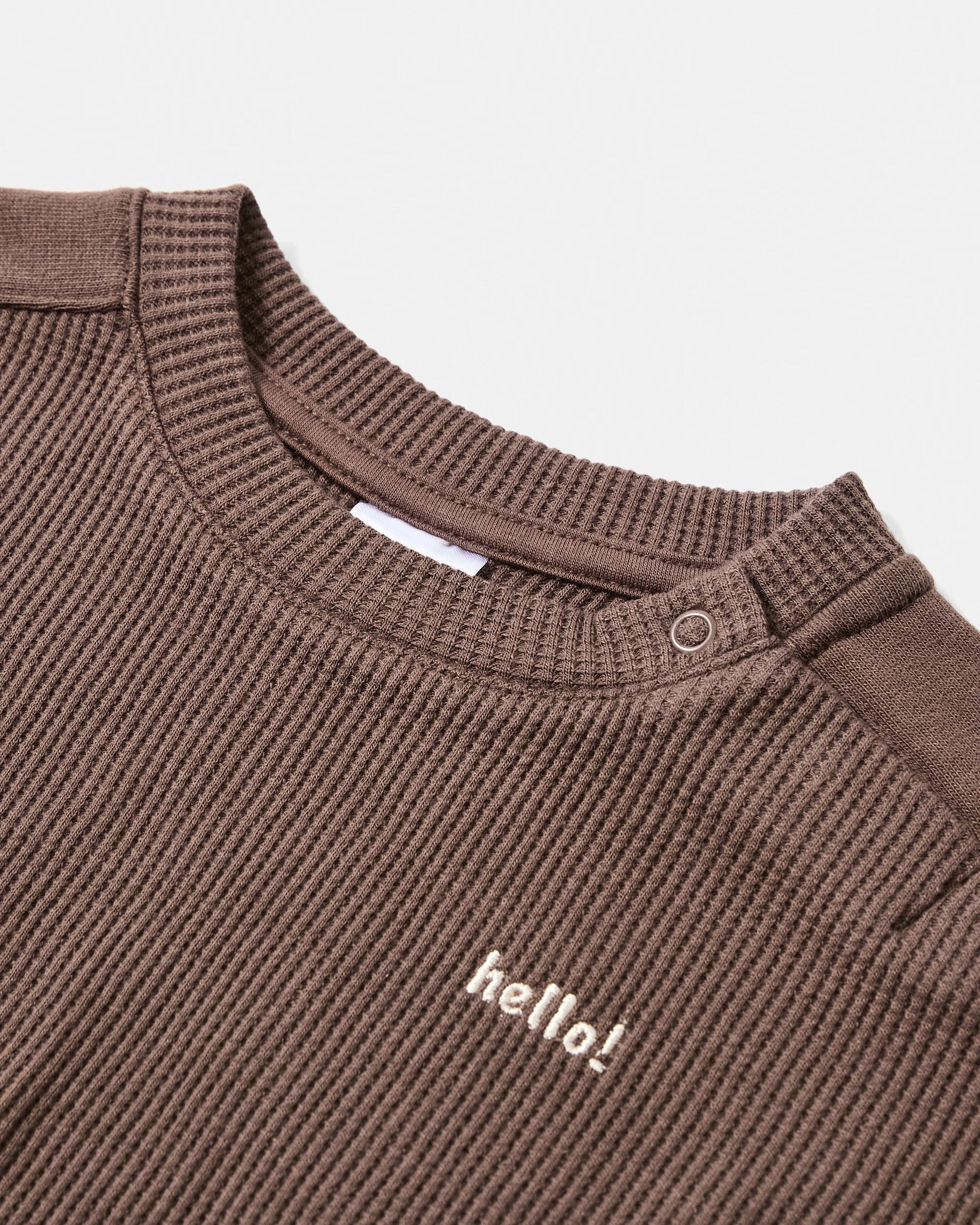 5 Spliced Waffle Set Brn Hello, 5 of 5