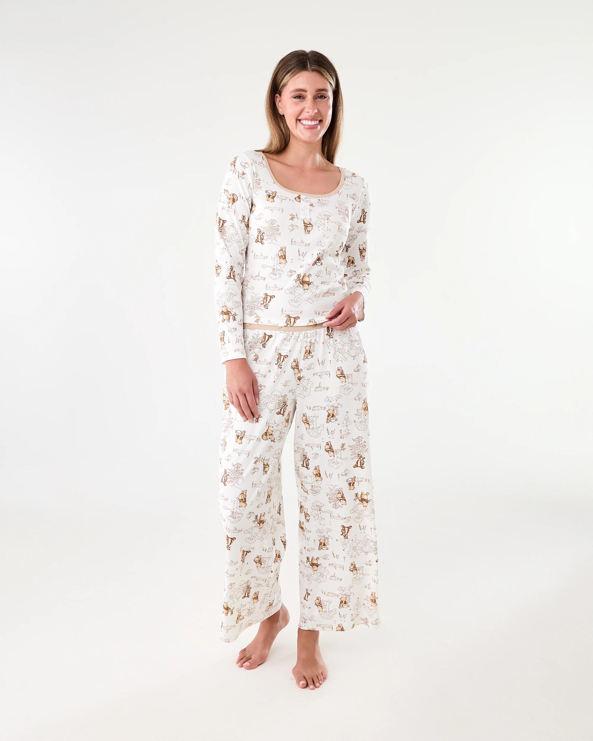 1 Winnie the Pooh License Rib Henley and Pant Pyjama Set Winnie Aop, 1 of 7