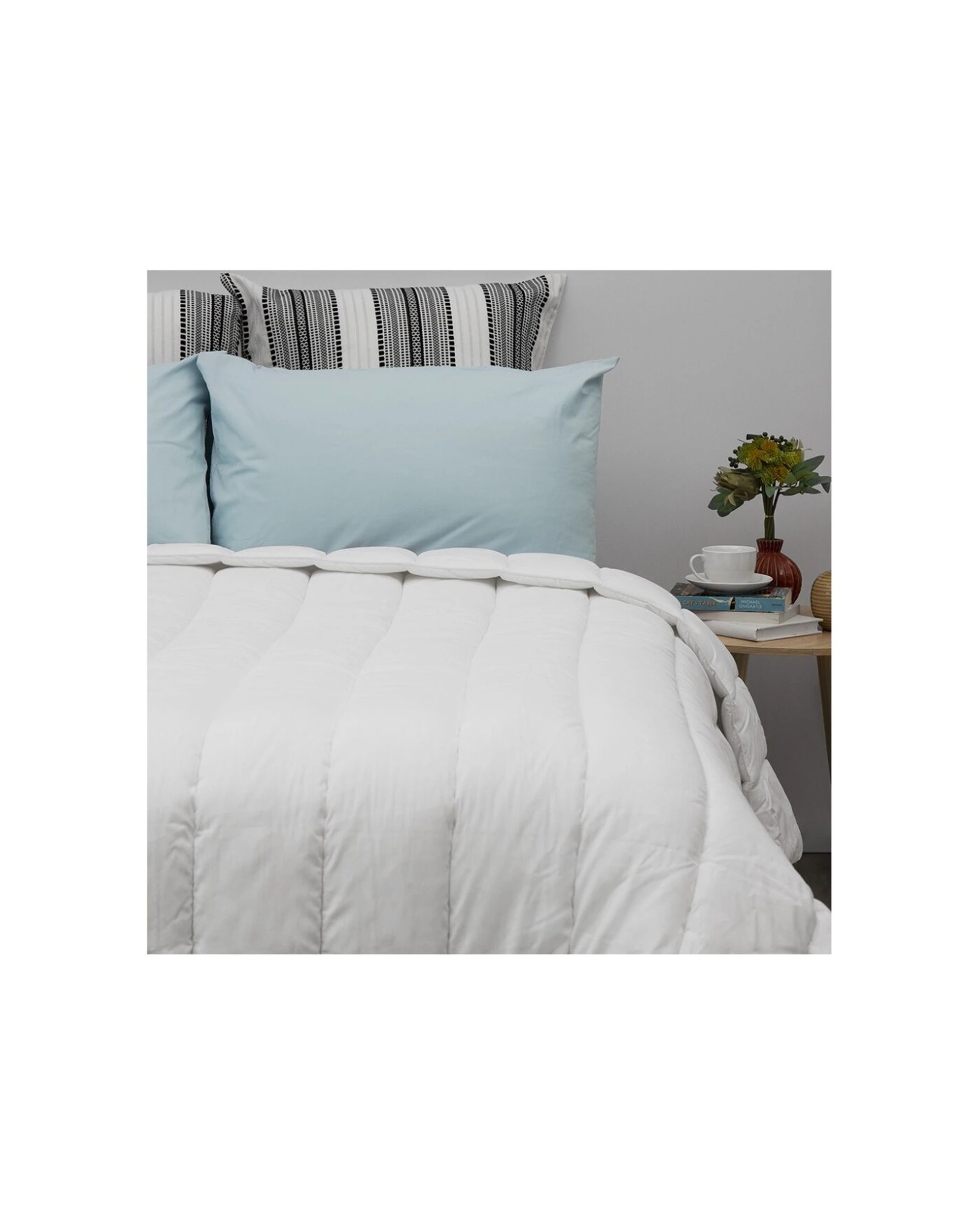 2 Tontine Classic Comfort Australian Wool Quilt Duvet All Seasons - Single Bed - White, 2 of 4