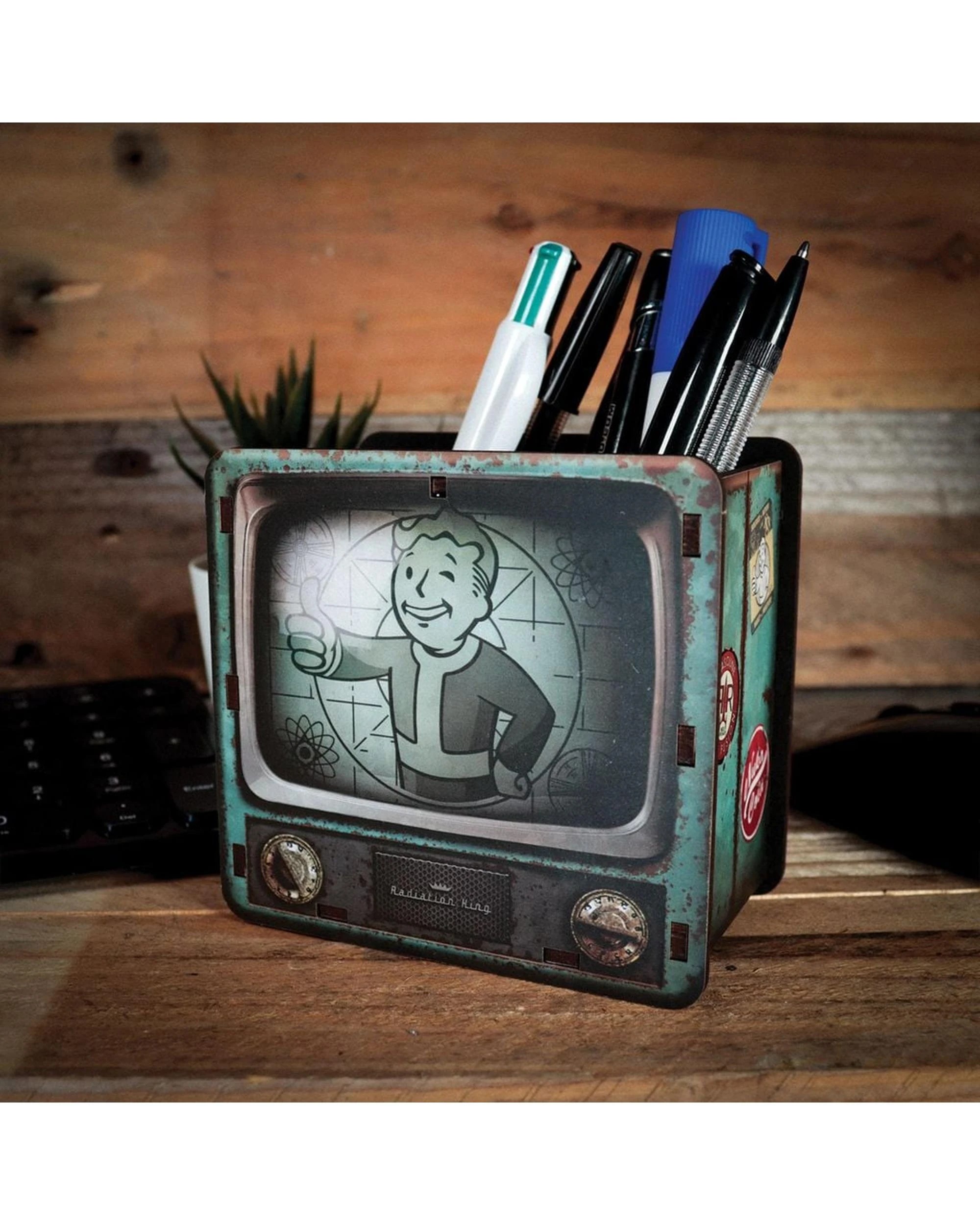 7 Fanattik Fallout Desk Tidy Pencil Cup, 7 of 7