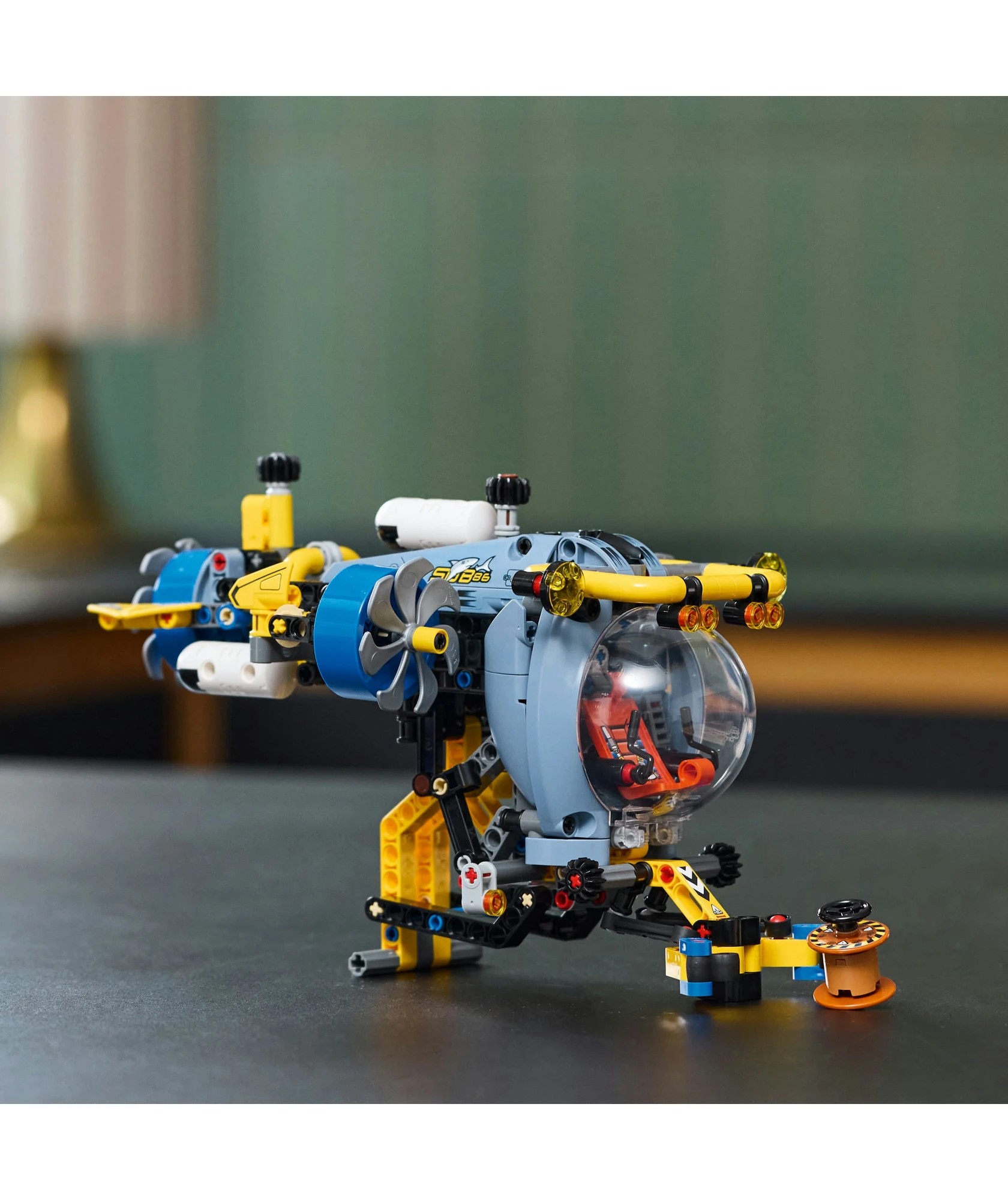 10 Lego® Technic Deep-sea Research Submarine 42201
 - Multi, 10 of 10
