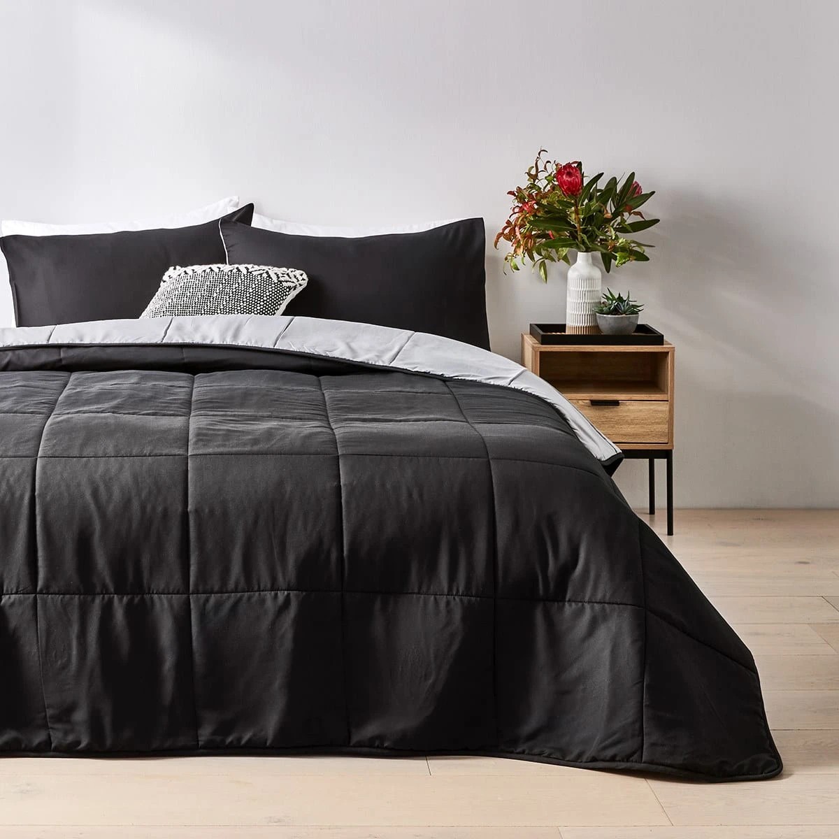1 Reversible Comforter Set - Queen Bed, Black, 1 of 6