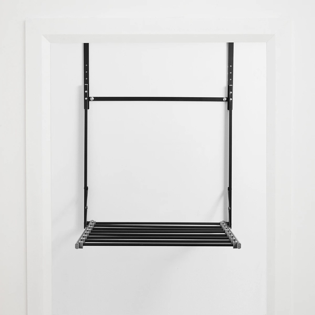 6 Behind the Door Airer, 6 of 10