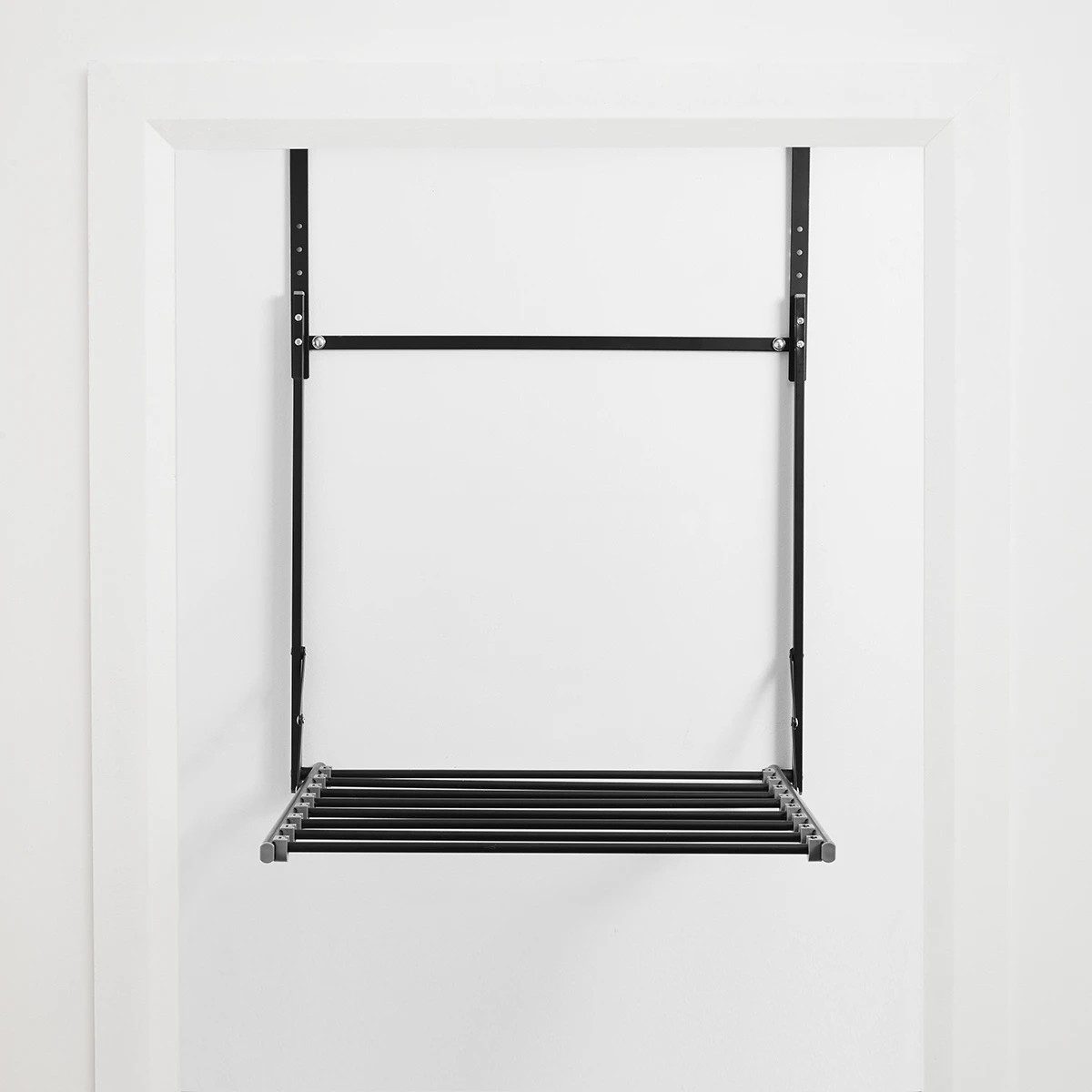 6 Behind the Door Airer, 6 of 10