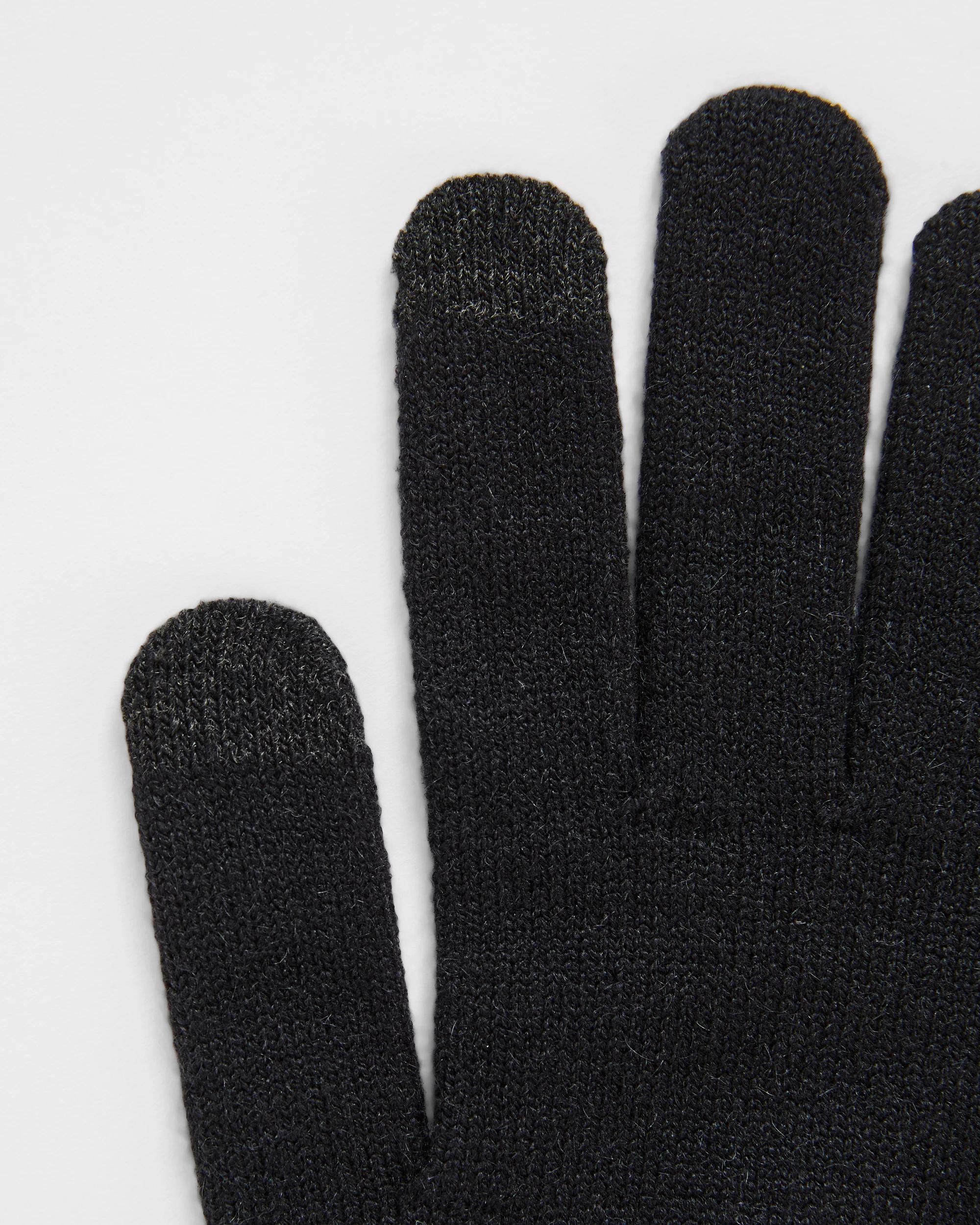 2 Target Woman Essential Gloves BLACK, 2 of 2