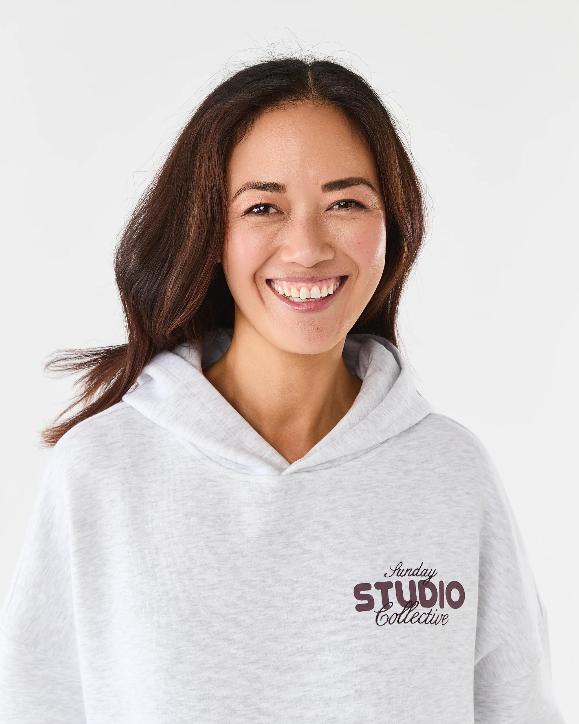 4 Oversized Graphic Hoodie Studio, 4 of 7