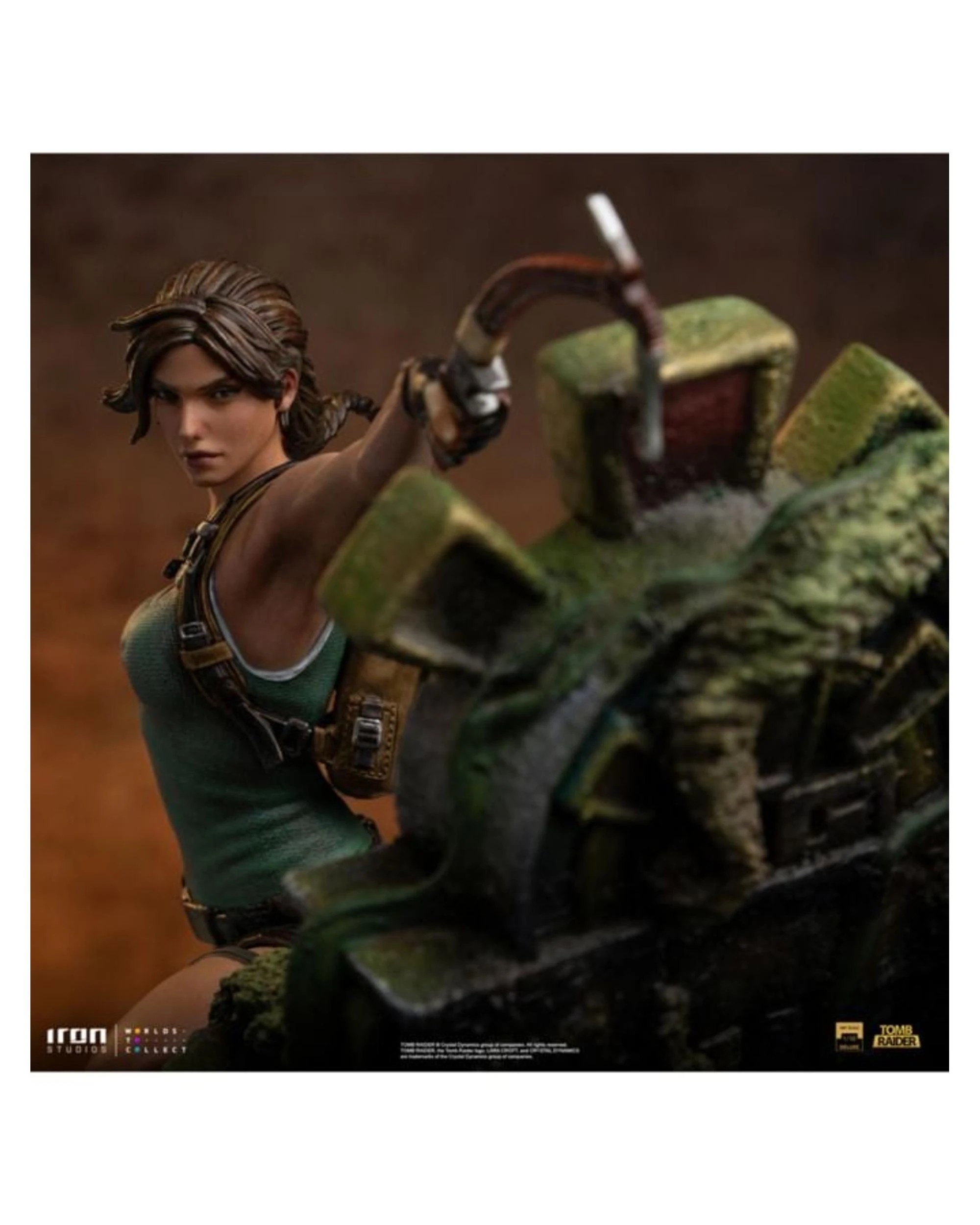 10 Iron Studios Tomb Raider Lara Croft Deluxe 1:10 Scale Statue, 10 of 10