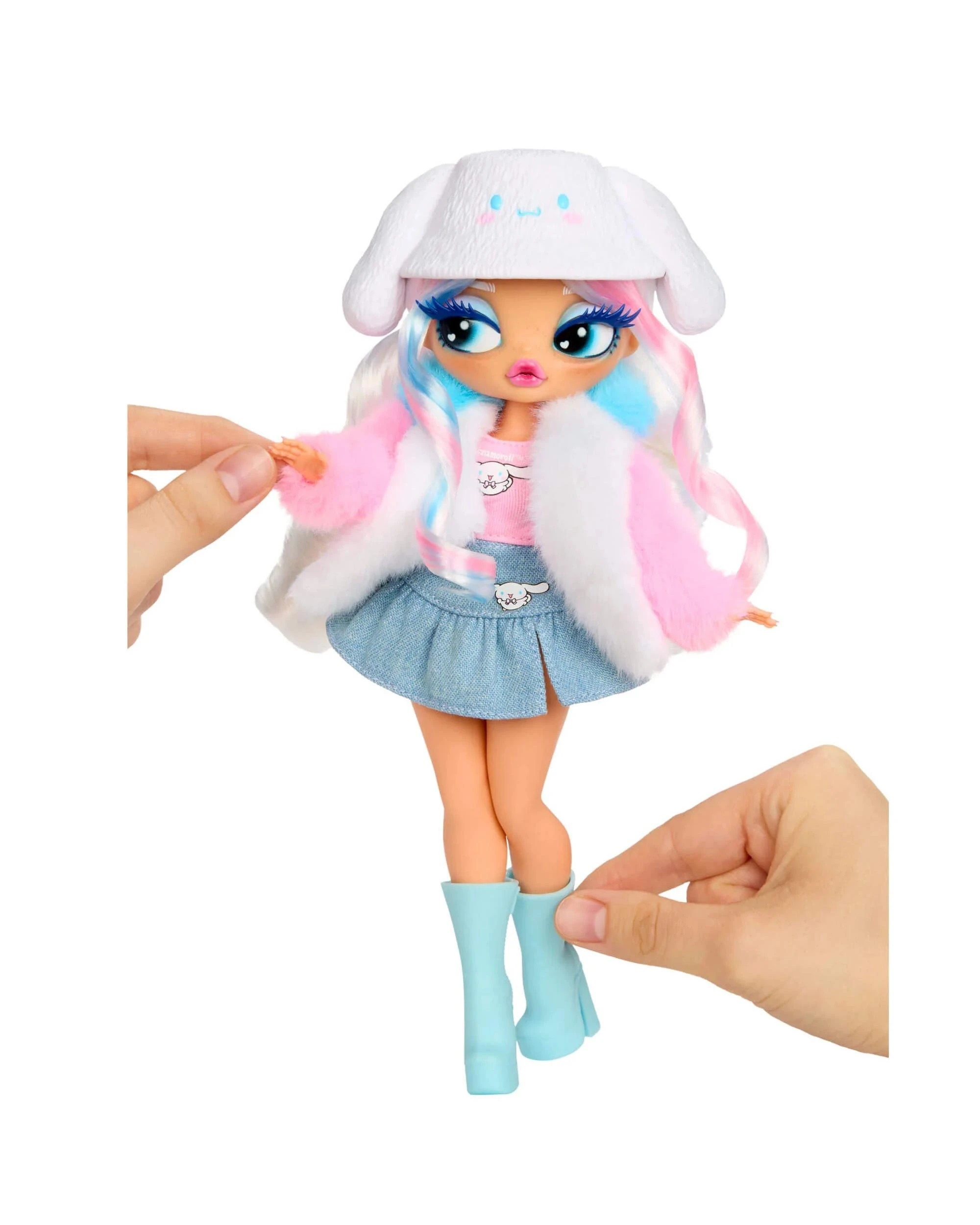 3 L.O.L. Surprise! O.M.G. Loves Sanrio Hello Kitty and Friends Cinnamoroll Doll, 3 of 3