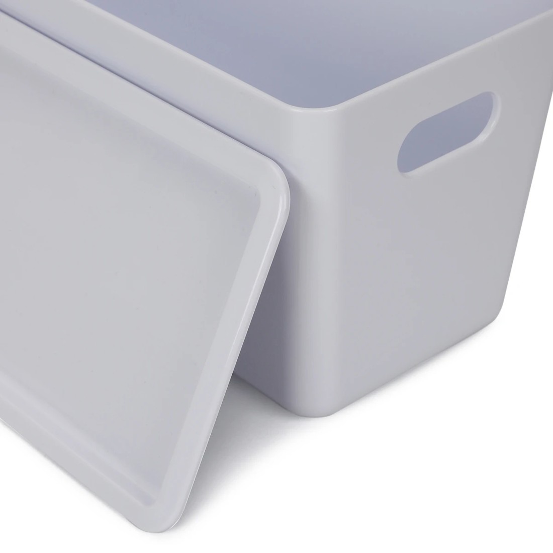 4 5L Smooth and Shiny Plastic Tub - White, 4 of 7