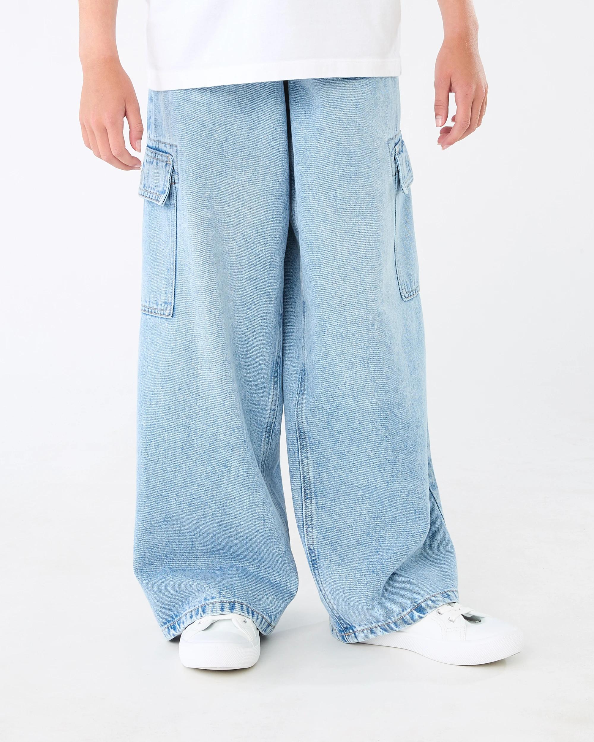 1 Cargo Jeans Light Wash, 1 of 8
