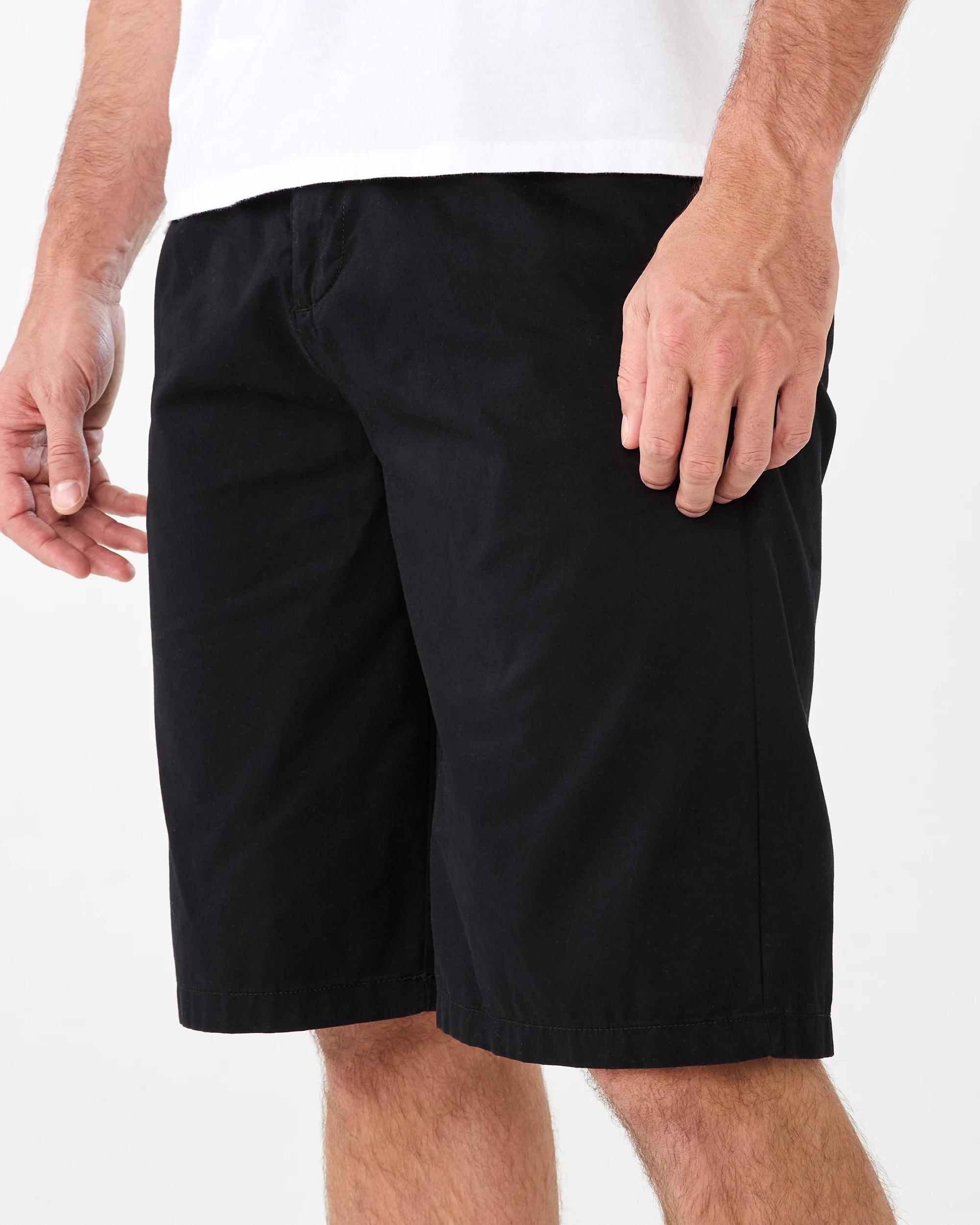2 Pleated Shorts Black, 2 of 6