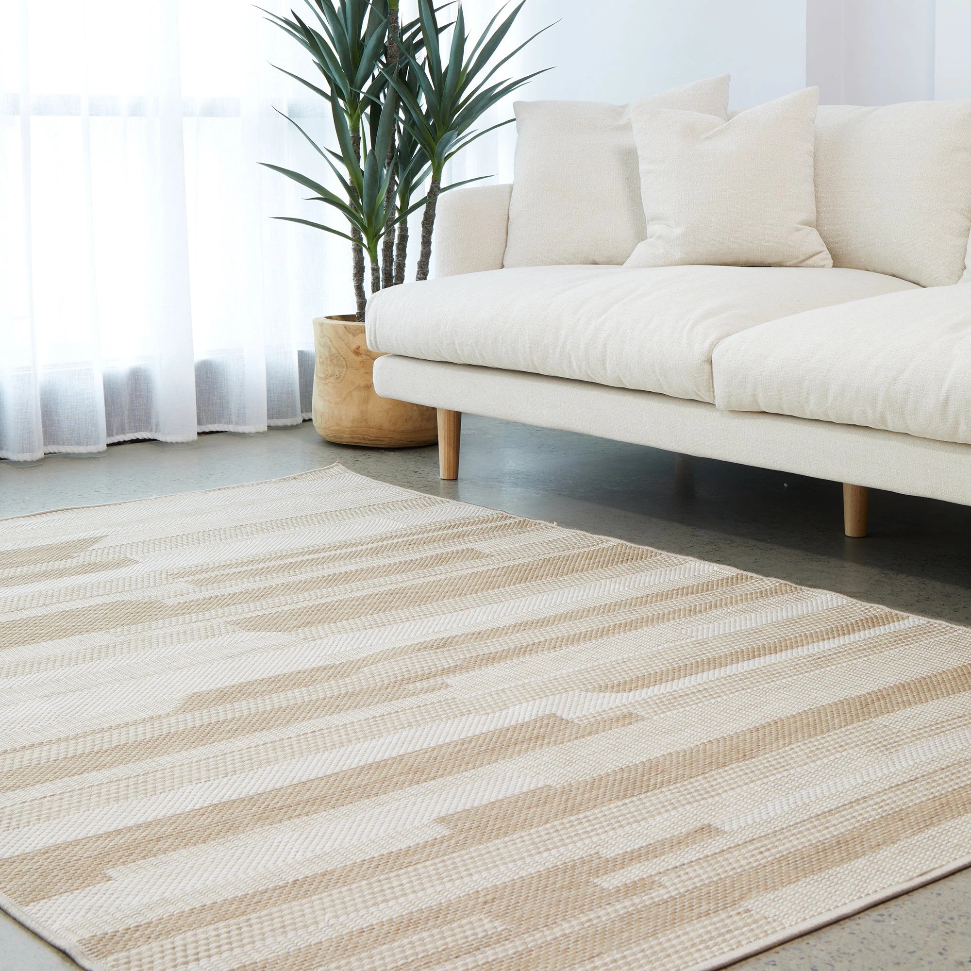 2 Common Ground Rugs Palmline Tilda 230x160cm - Medium Outdoor Rug - Beige, 2 of 7