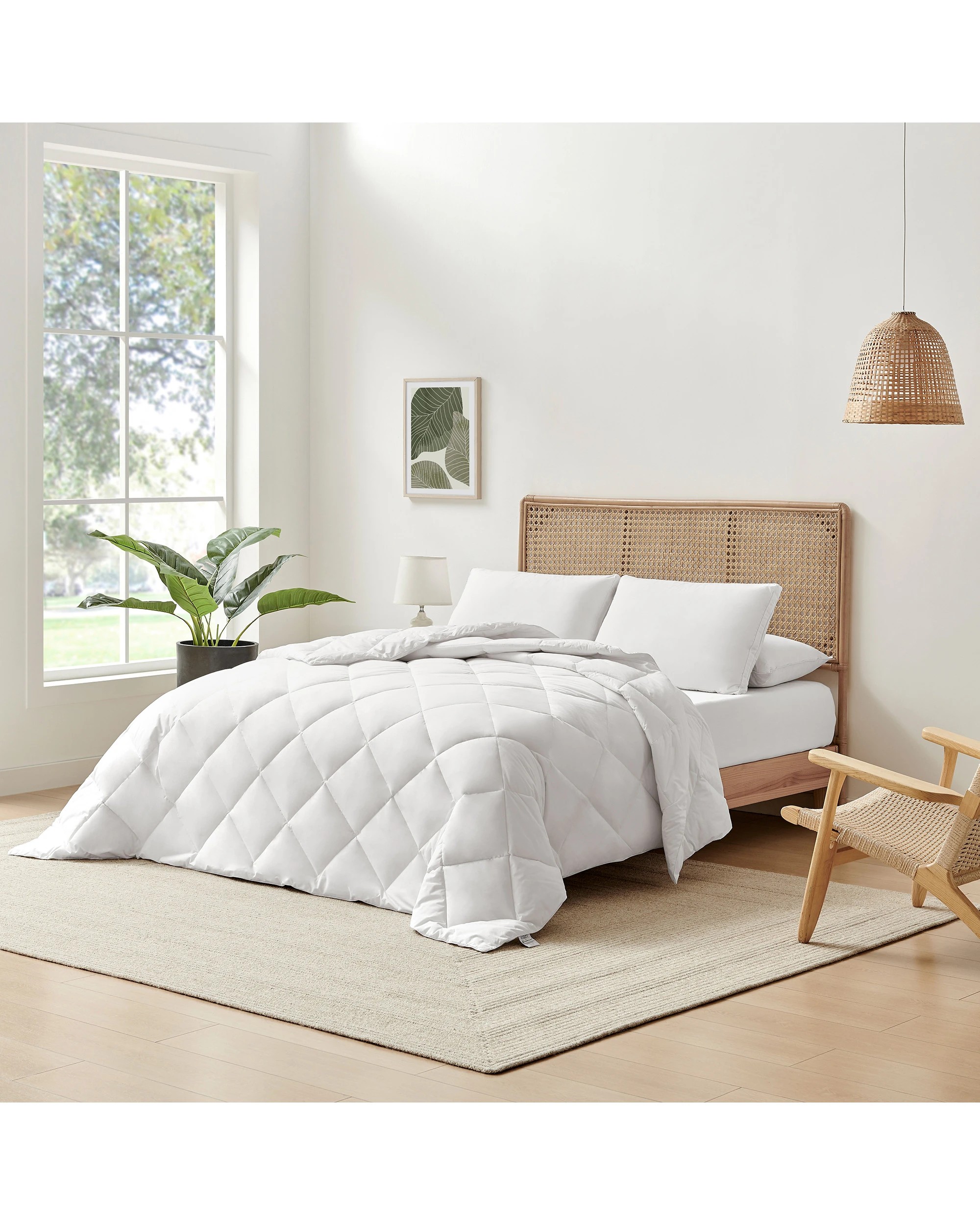 6 ESSN Healthguard Allergy Sensitive Cotton Cover All Seasons Down Alternative Quilt - Super King Bed - White, 6 of 6