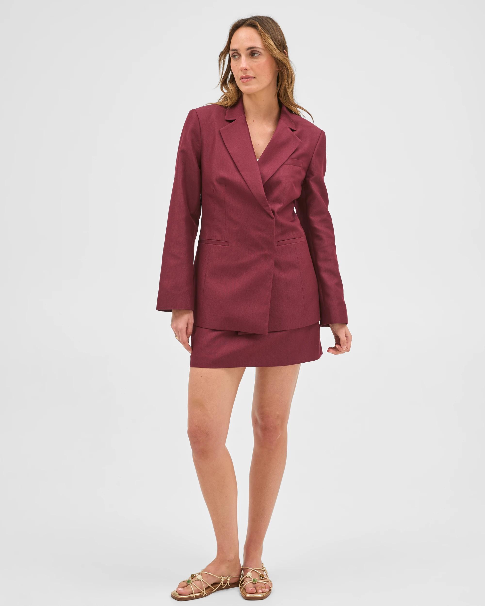 5 Preview Textured Tailored Mini Skirt SANGRIA, 5 of 7