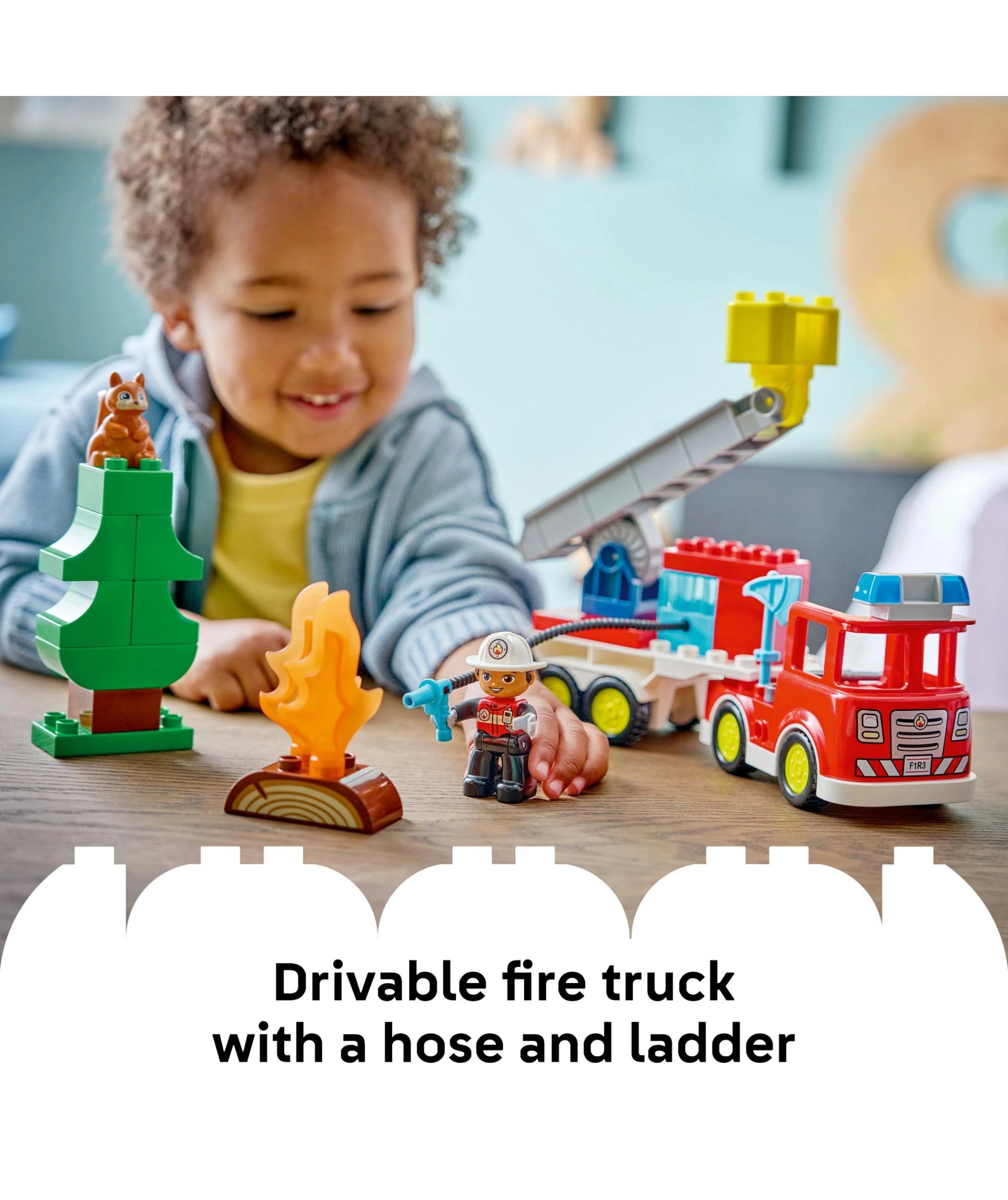 5 LEGO DUPLO Town Fire Engine with Hose and Firefighter 10473, 5 of 10