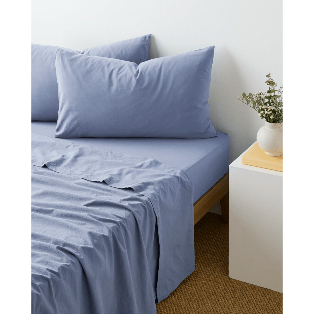 1 Arlo Stonewash Fitted Sheet
 - King Bed
 - Blue, 1 of 1