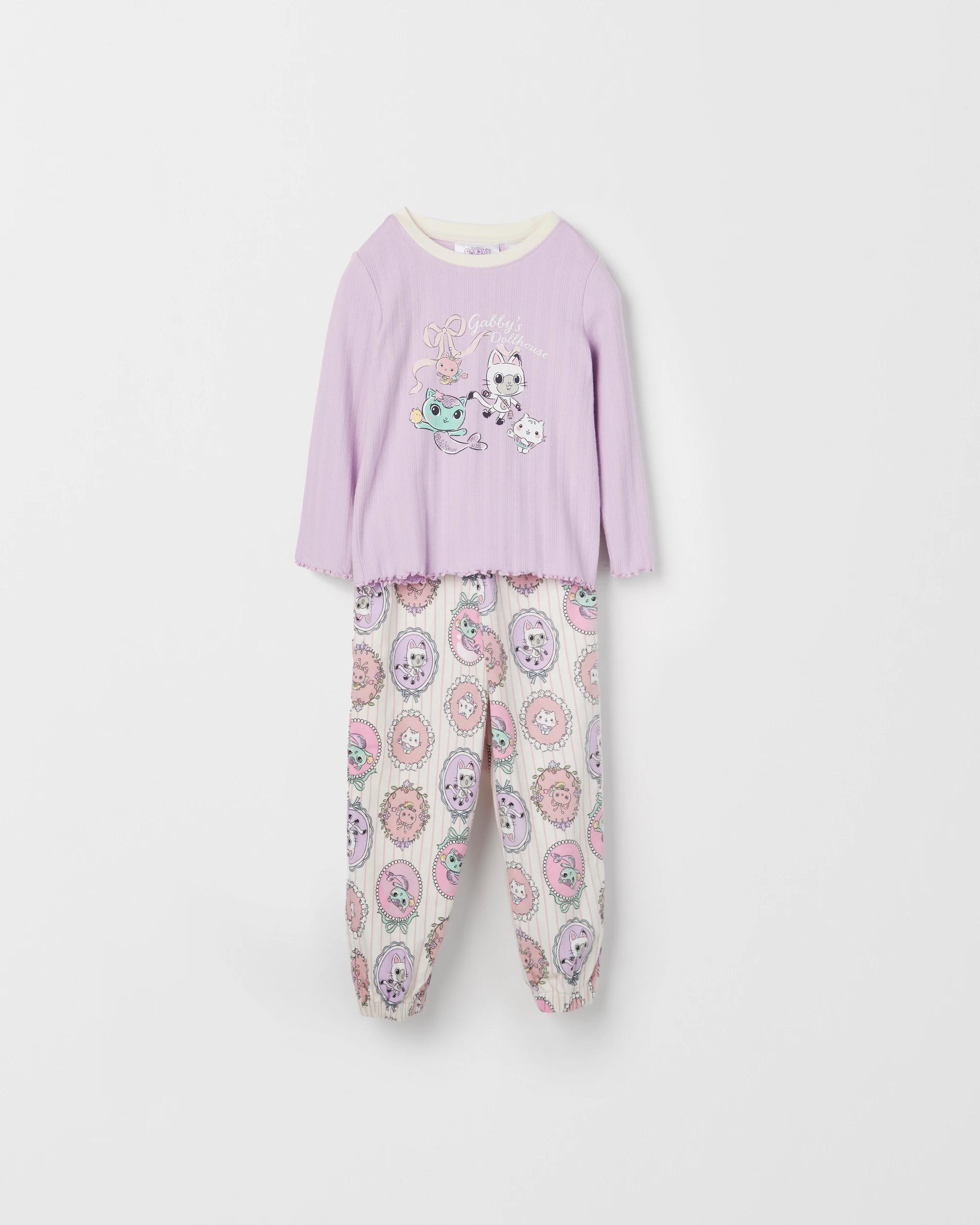 1 Gabby's Dollhouse Australian Cotton Younger Girls Pyjama Set GABBY, 1 of 4