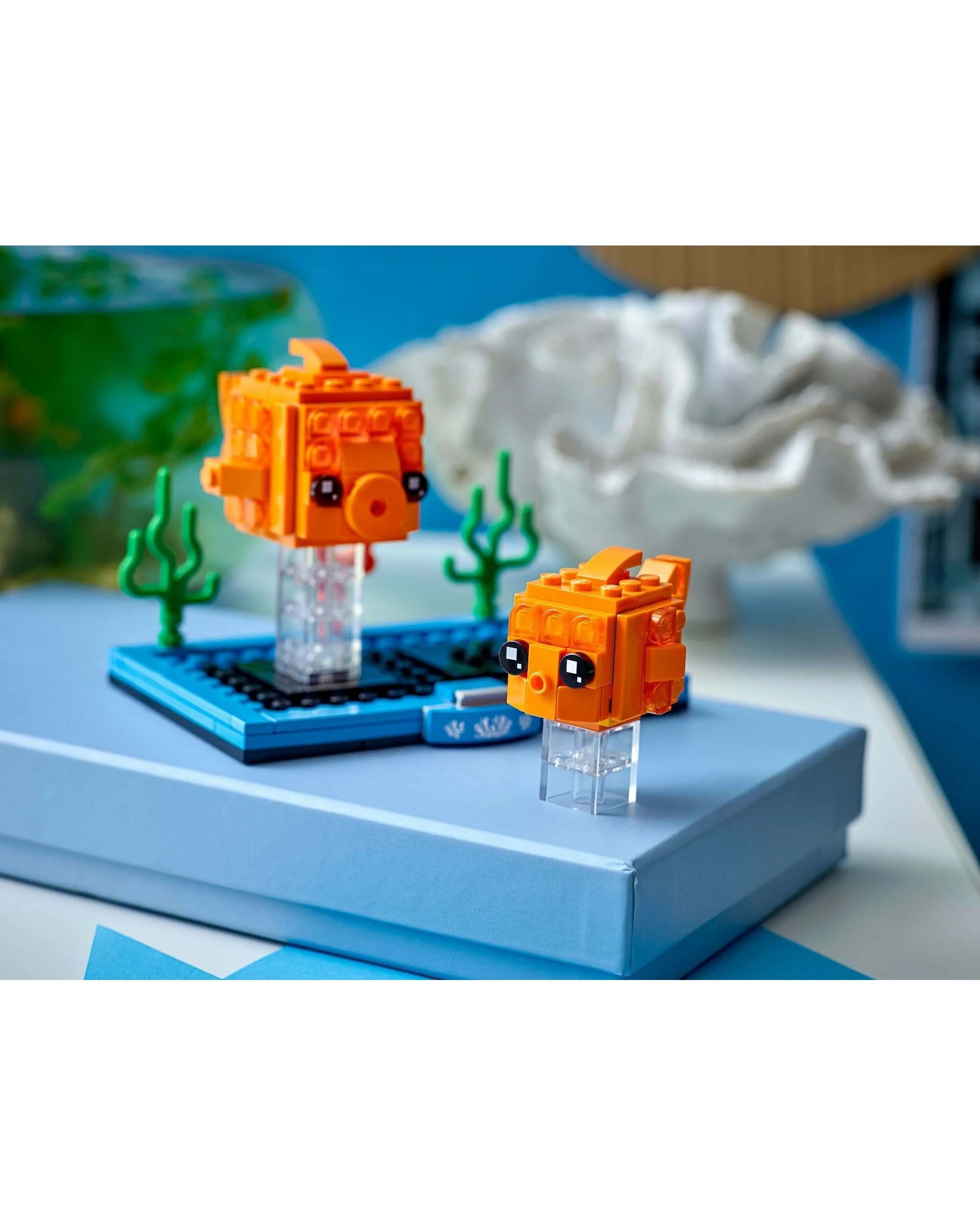 4 LEGO BrickHeadz 40442 Goldfish, 4 of 5