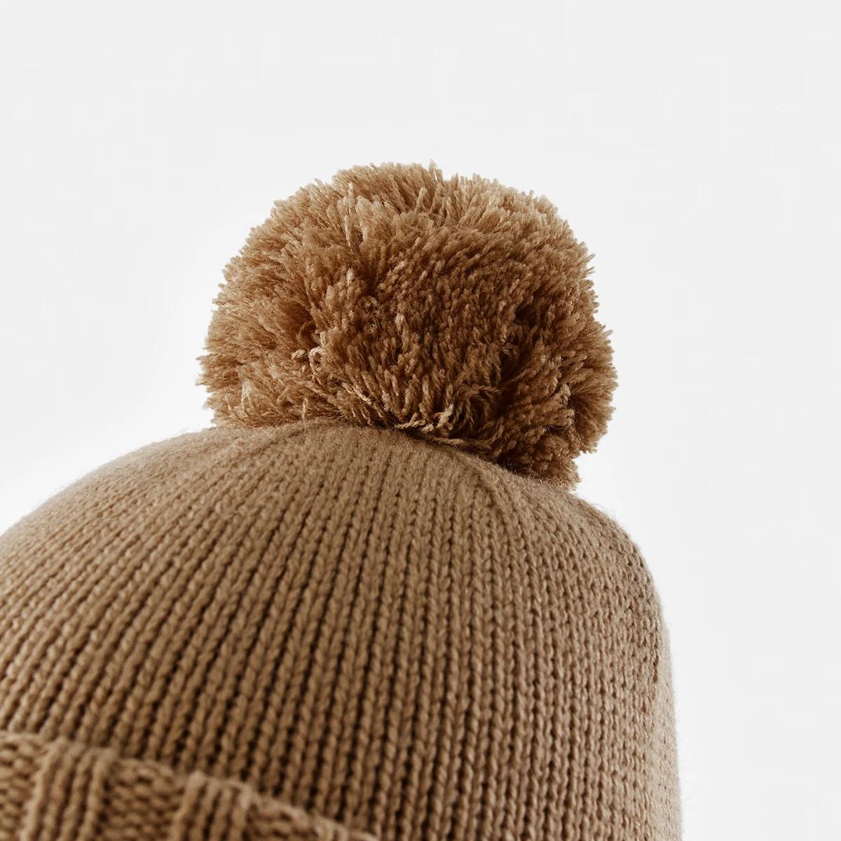 6 Basic Pom Pom Beanie Sandstone, 6 of 6