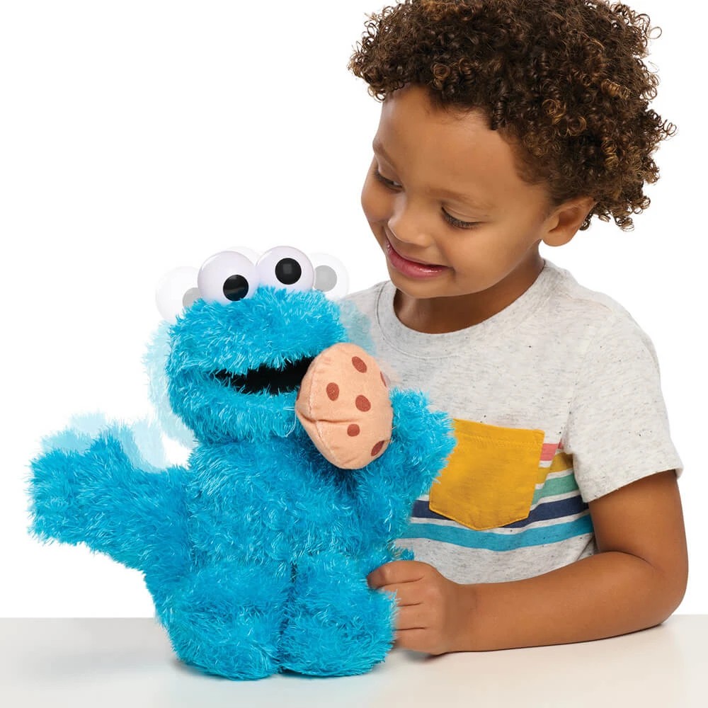 5 Sesame Street - Nom Nom Cookie Monster, Animated Plush, 18 months+, 5 of 5