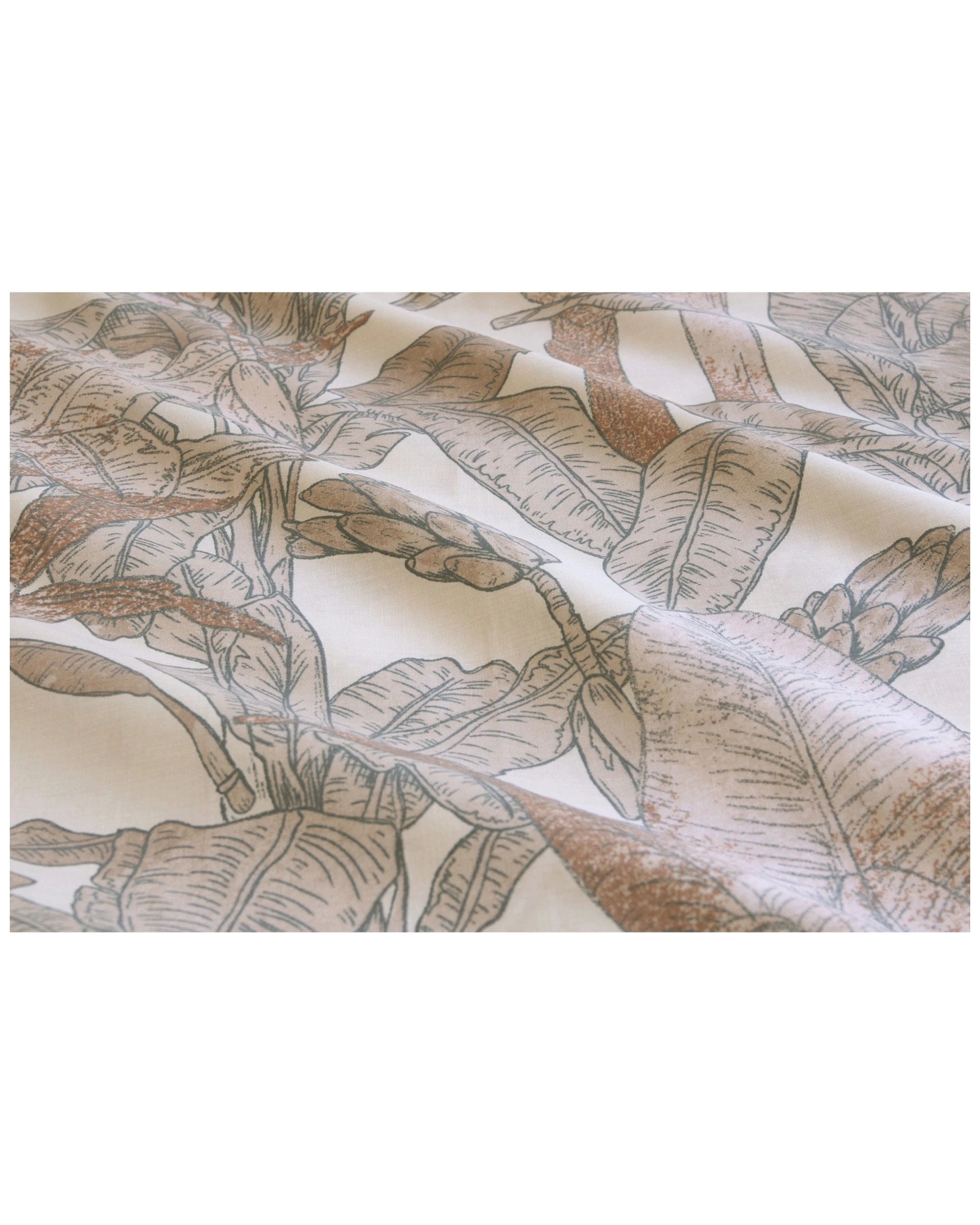 3 ARDOR Bayley Quilt Cover Set Polyester Cotton Tropical Foliage Queen Bedding
 - Queen Bed, 3 of 4