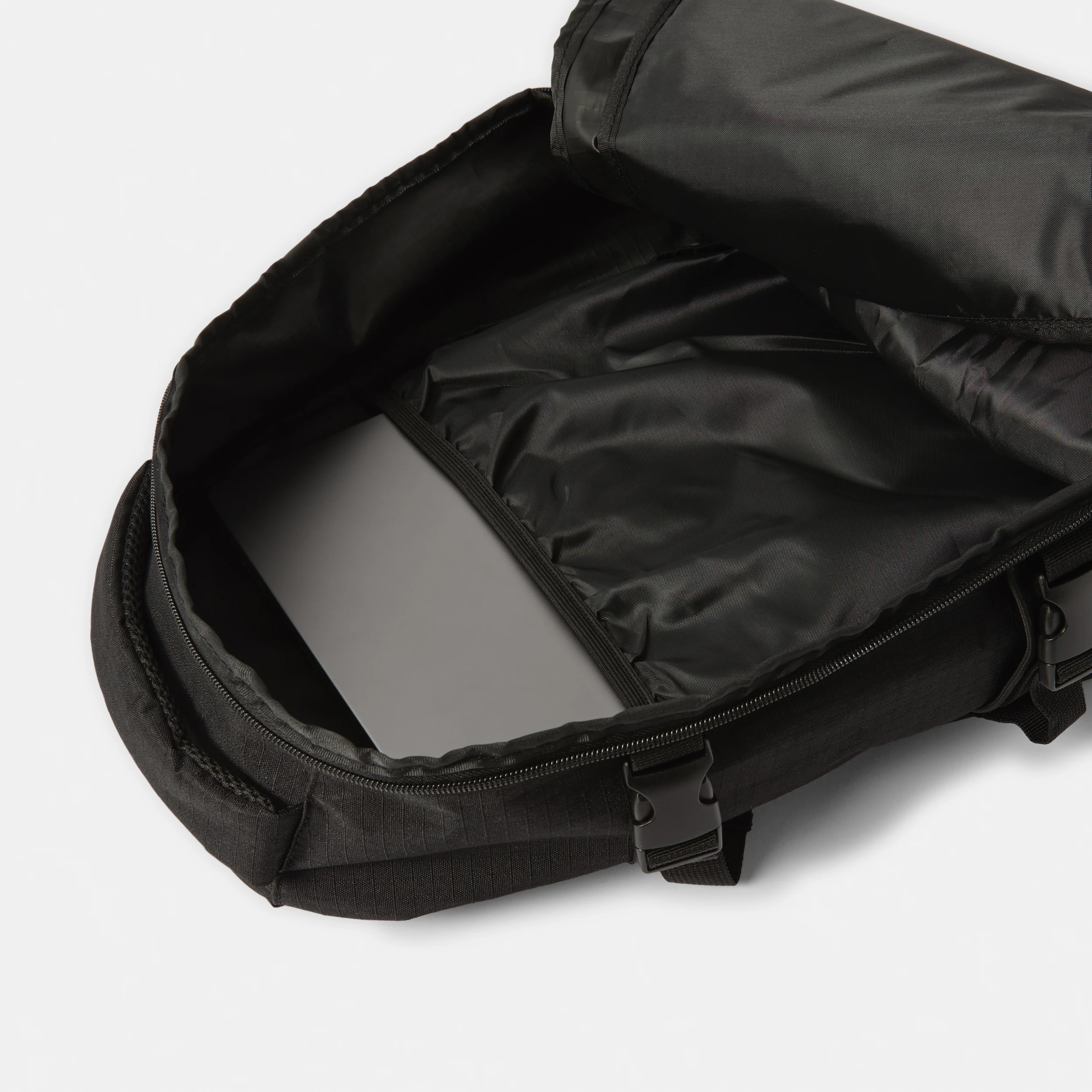 7 Everlast Easton Backpack - Black, 7 of 7