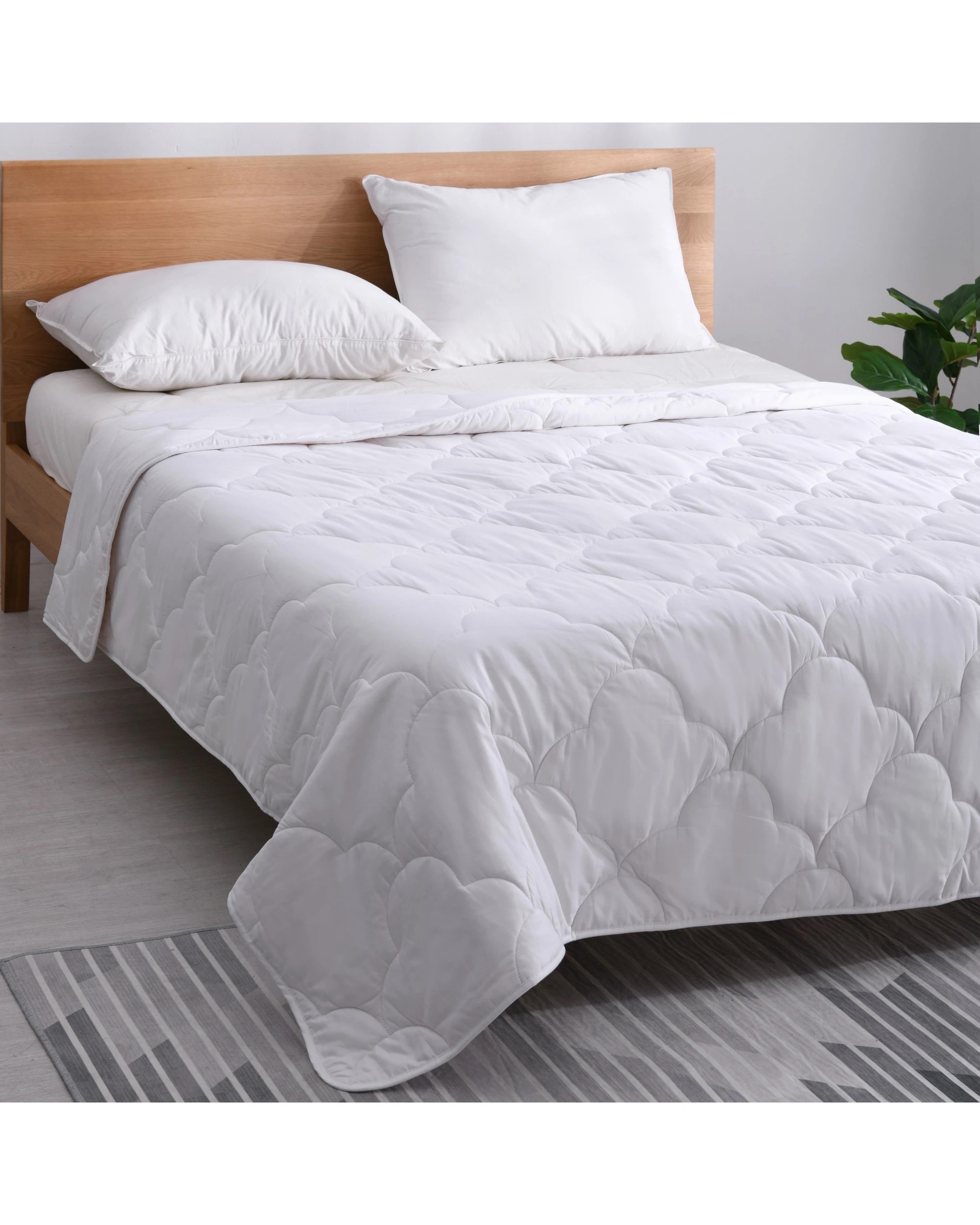 4 Natural Home 250gsm Summer Cotton Quilt - Super King Bed - White, 4 of 10