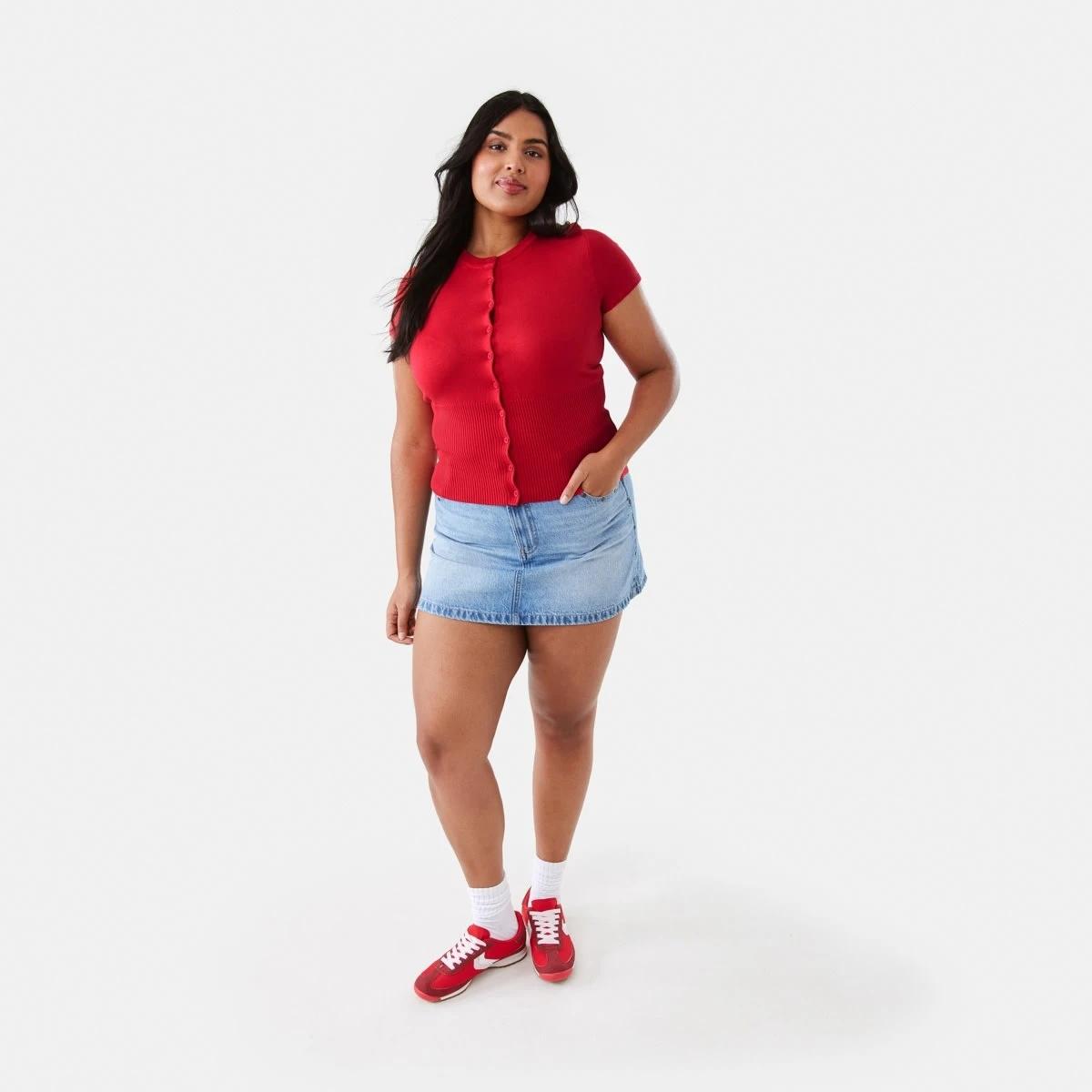 4 Short Sleeve Longline Button Up Top Strawberry, 4 of 8