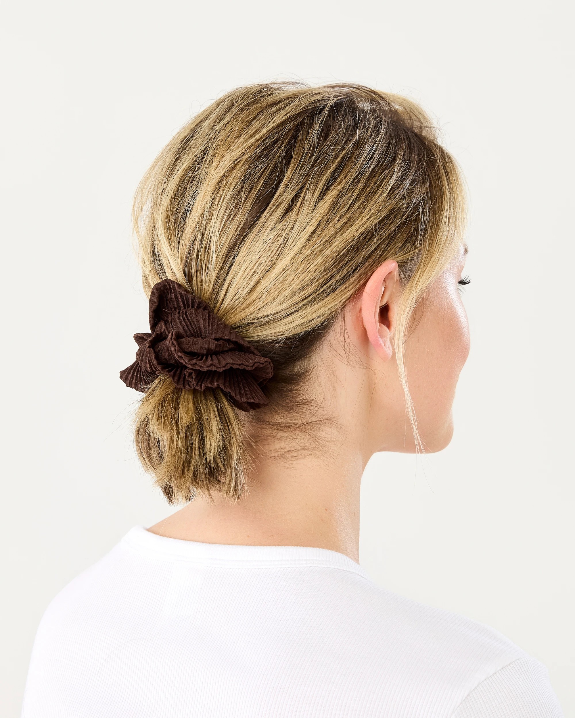 4 2 Pack Pleated Ruffle Scrunchies - Brown, 4 of 5