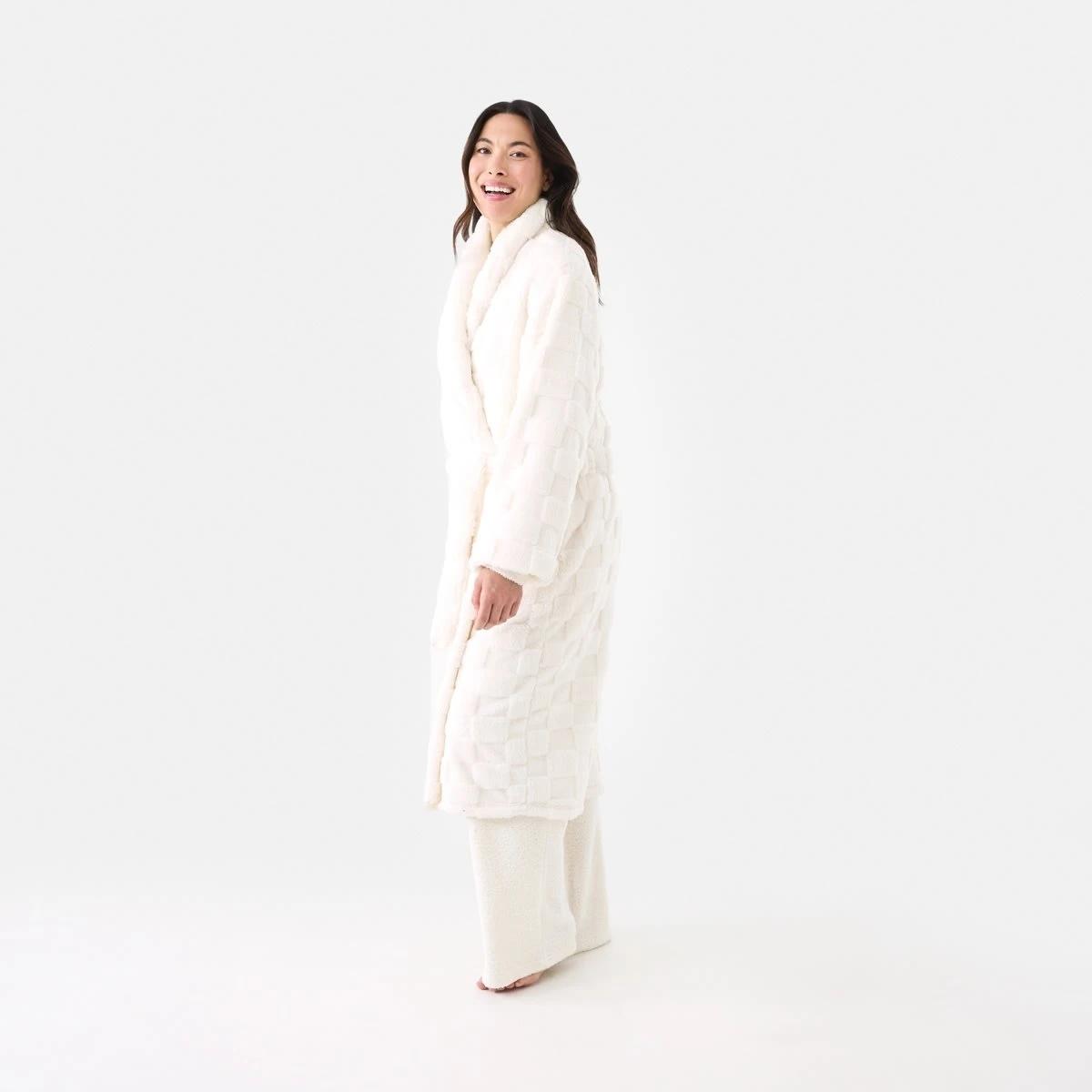 3 Printed Fleece Gown Nat Check, 3 of 8