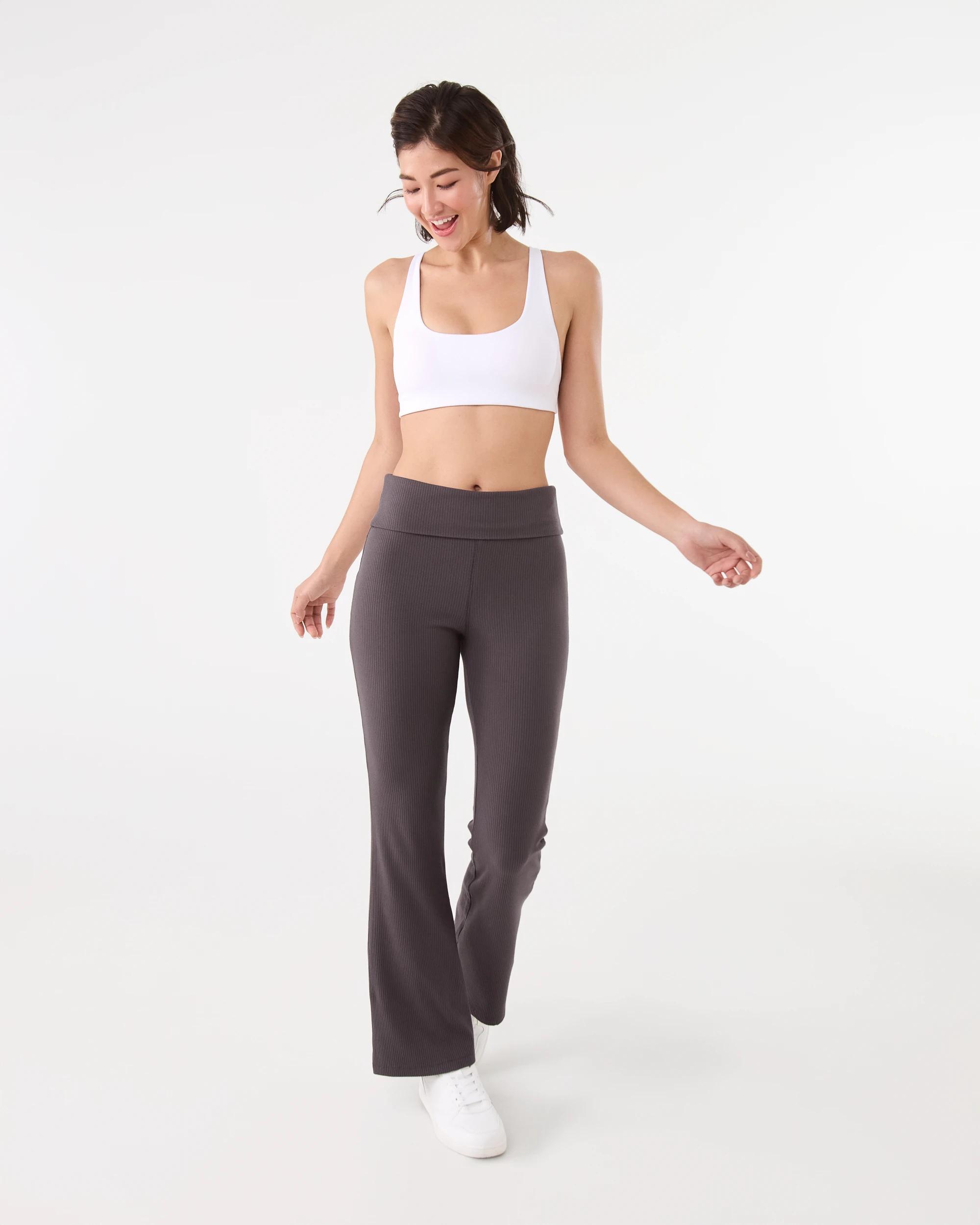 2 Active Womens Open Back Crop White, 2 of 8