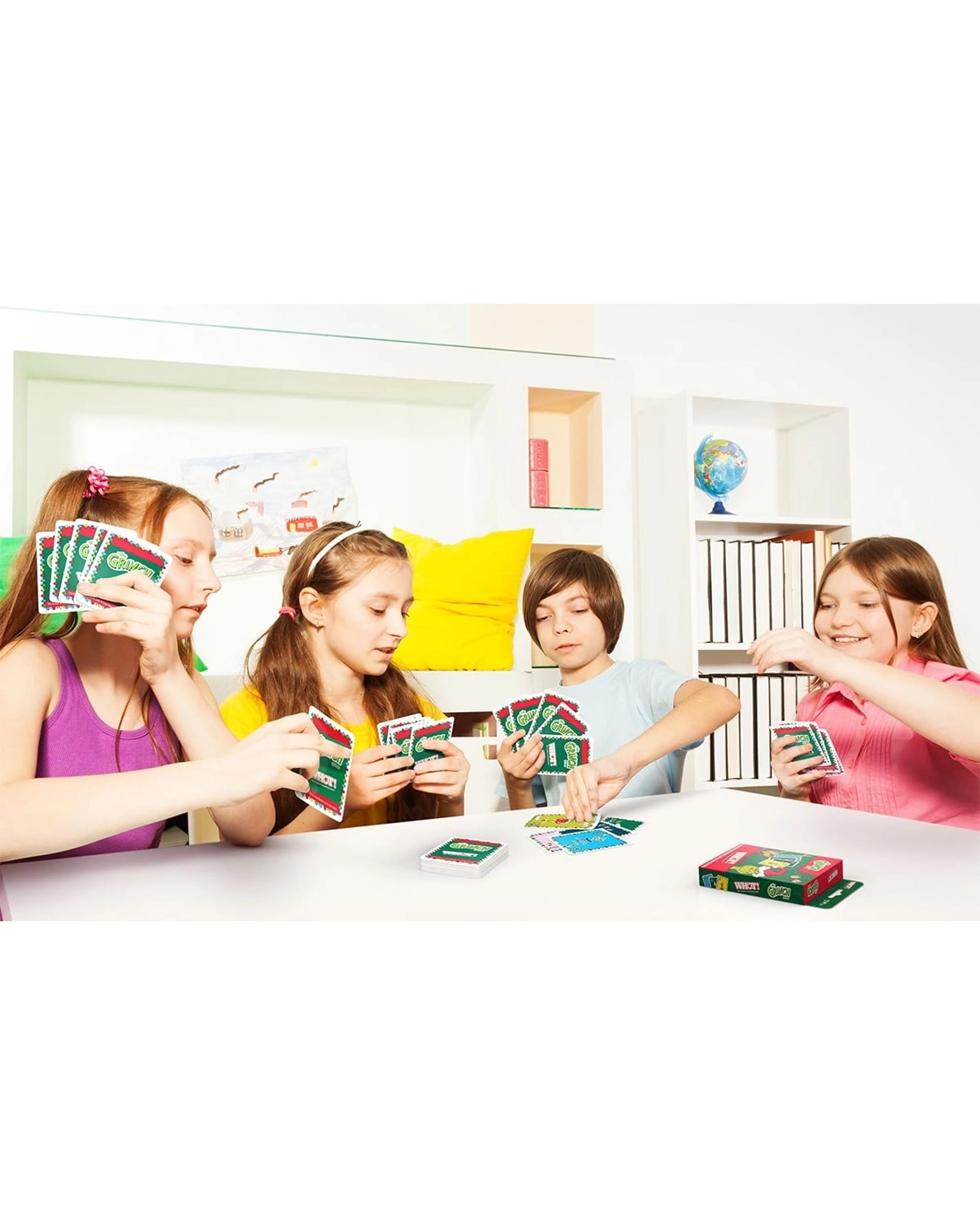 4 The Grinch WHOT! Card Game, 4 of 6