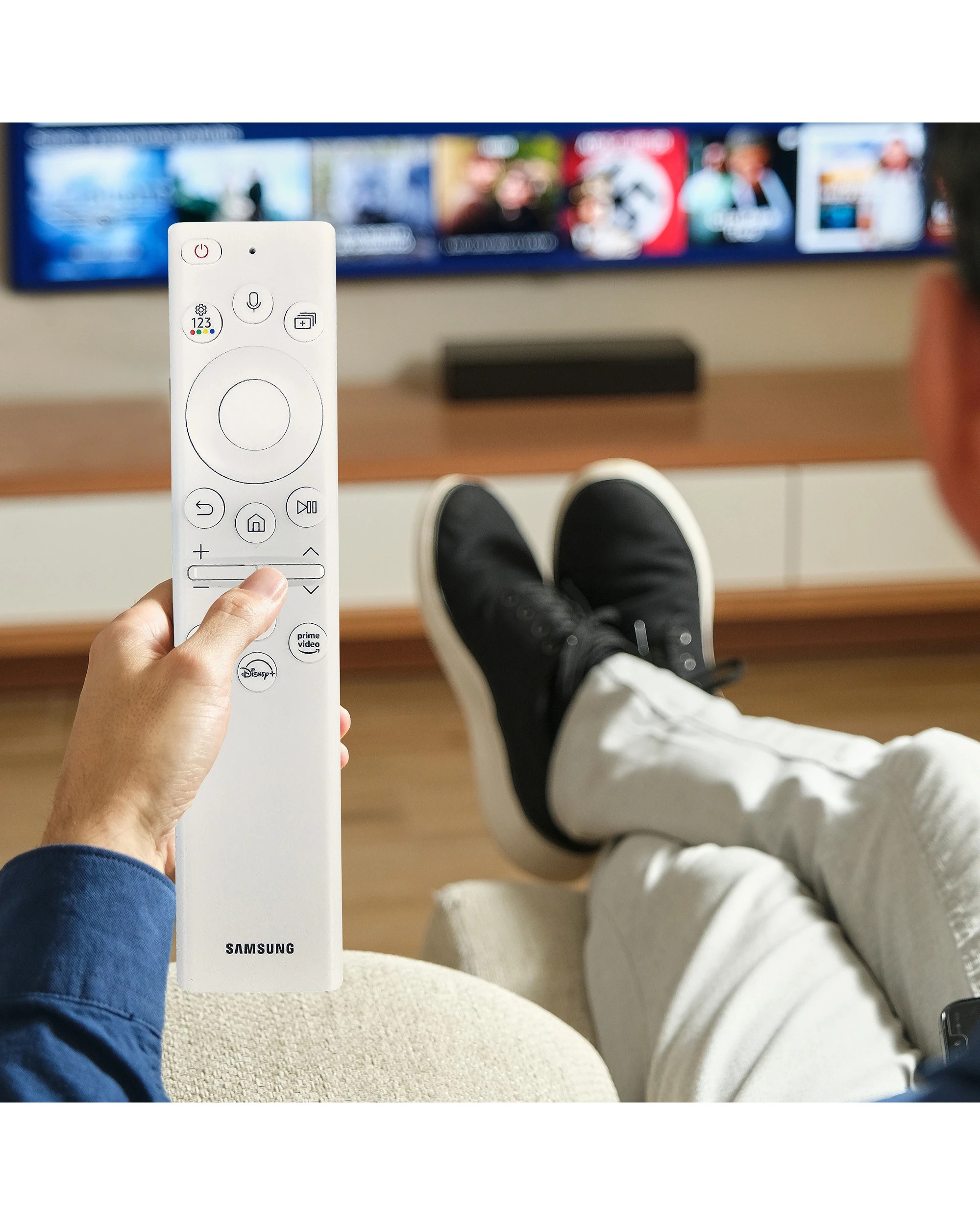 5 Samsung Genuine TV Remote Control with Solar Cell - BN5901391B - White, 5 of 5