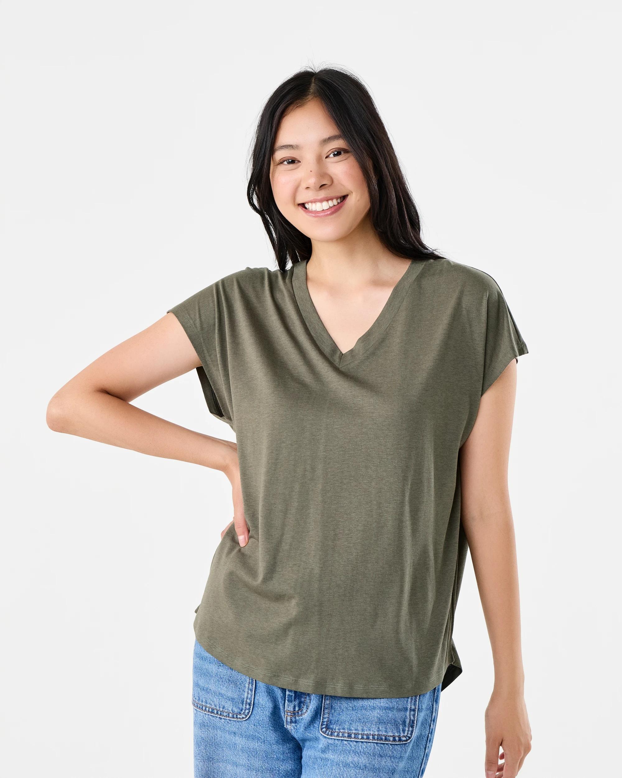 1 Short Extended Sleeve V-Neck T-shirt Deep Olive, 1 of 6