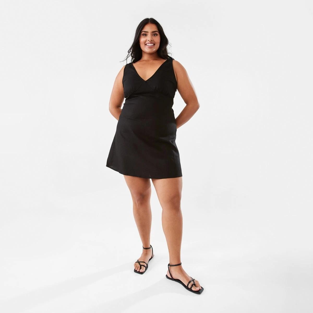 4 Sleeveless V-Neck Mini Dress Black, 4 of 9