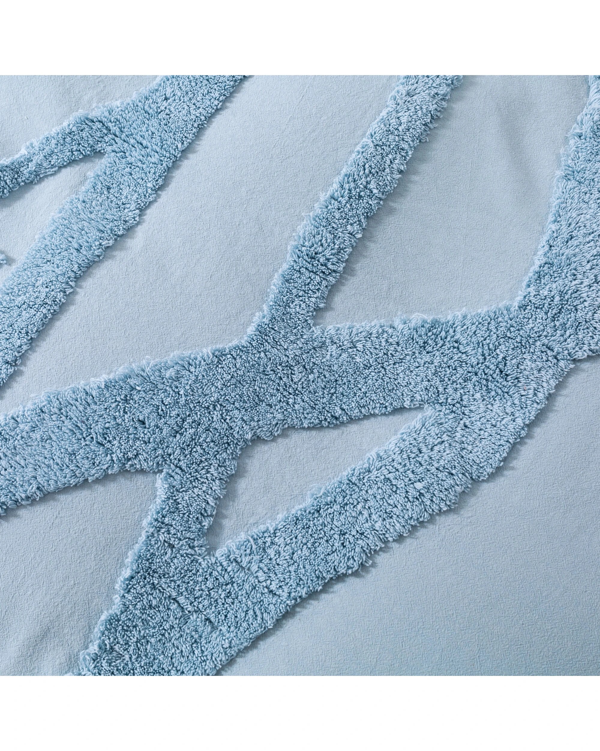 3 Dreamaker Kye Tufted Washed Vintage Cotton Quilt Cover Set - Super King Bed - Blue, 3 of 6