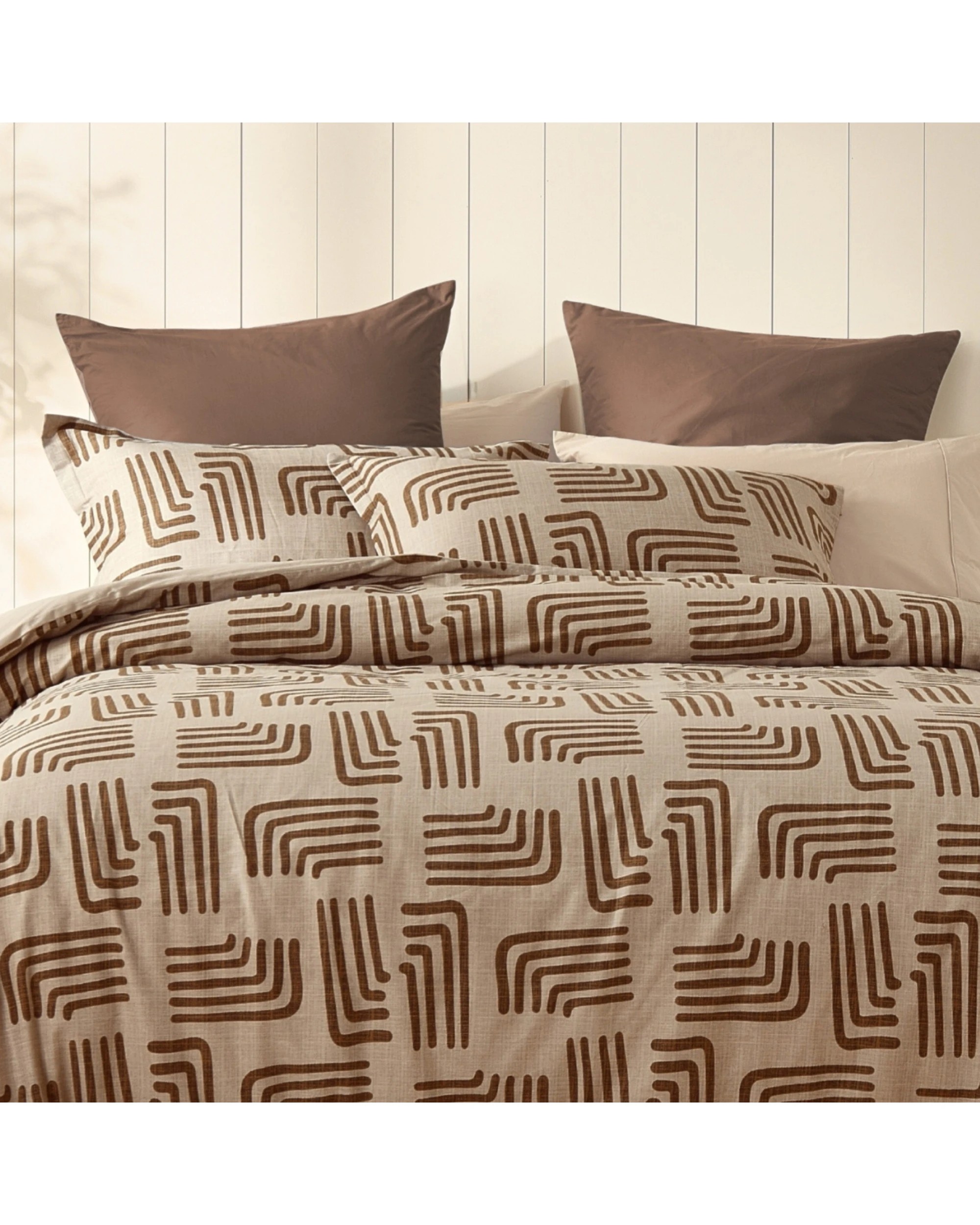 7 Dreamaker Kaya 100% Cotton Reversible Quilt Cover Set - Double Bed - Beige, 7 of 8