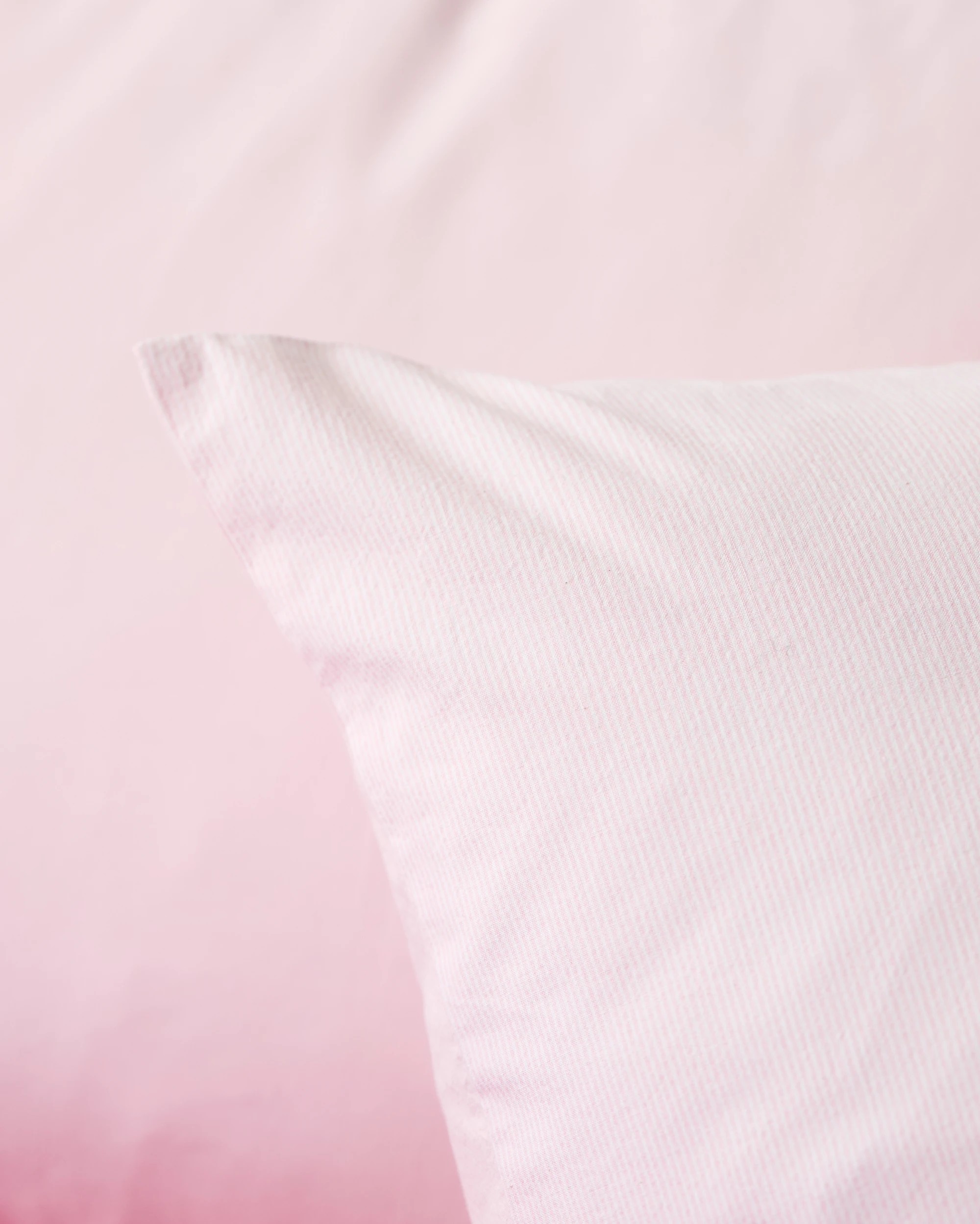 3 Arlo Cotton Stonewash Quilt Cover Set - King Bed - Pink, 3 of 6