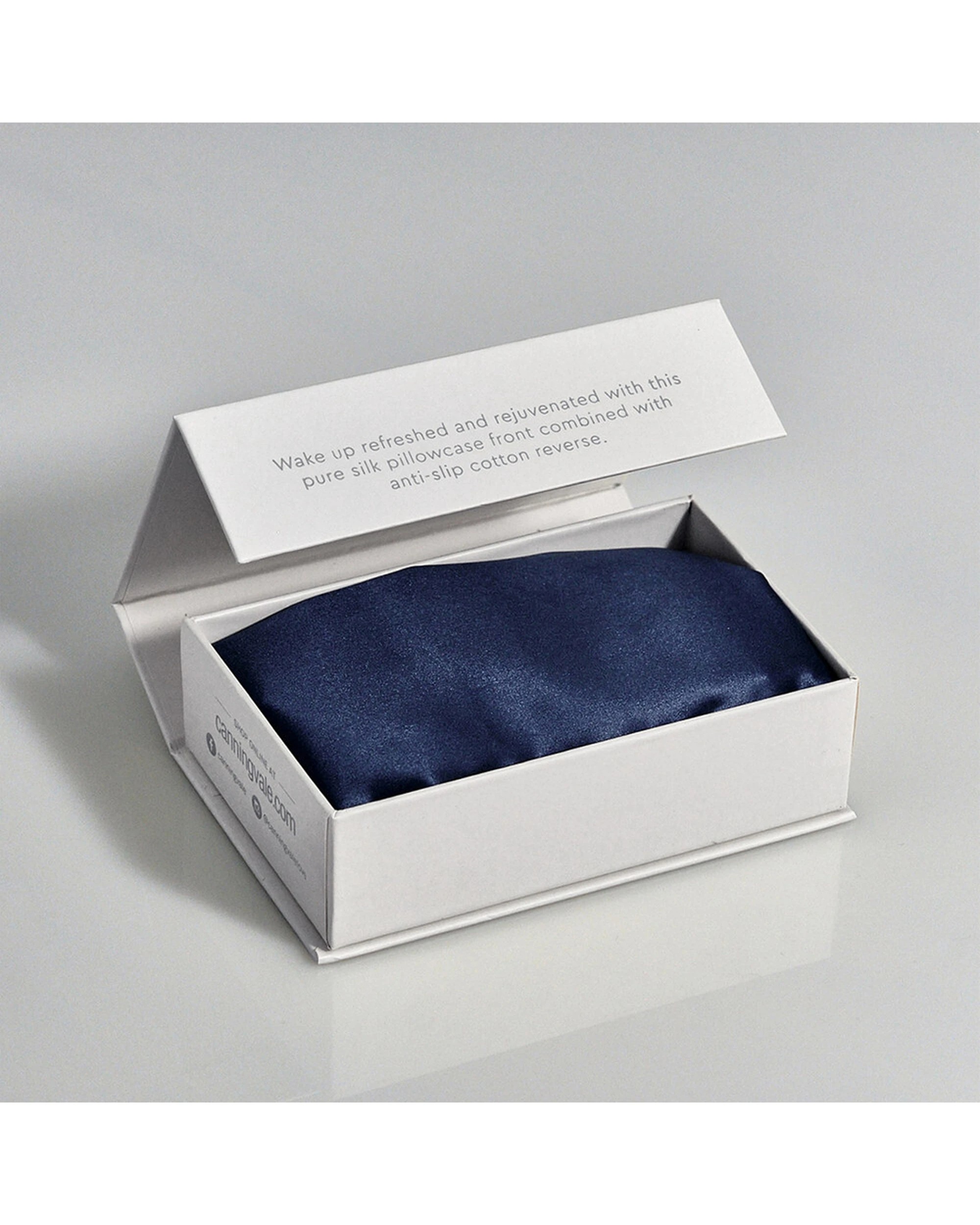 4 Canningvale 2pc Beautysilks Pillowcase Set 100 Percent Mulberry Silk Indigo - Blue, 4 of 4