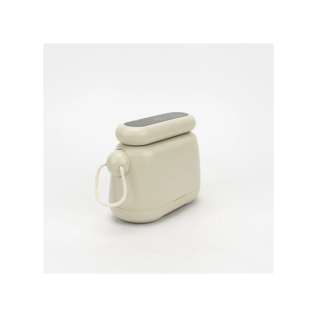 3 Rechargeable Dual Fabric Shaver, 3 of 10