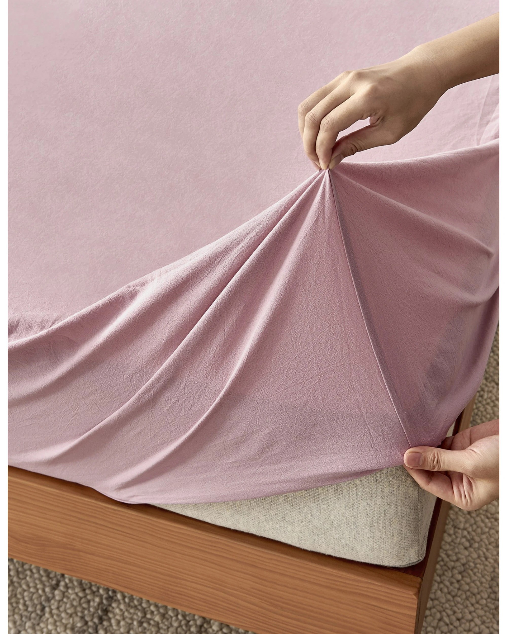 3 Dreamaker Bonnie Washed Cotton Fitted Sheet Set - King Bed - Pink Pearl, 3 of 6