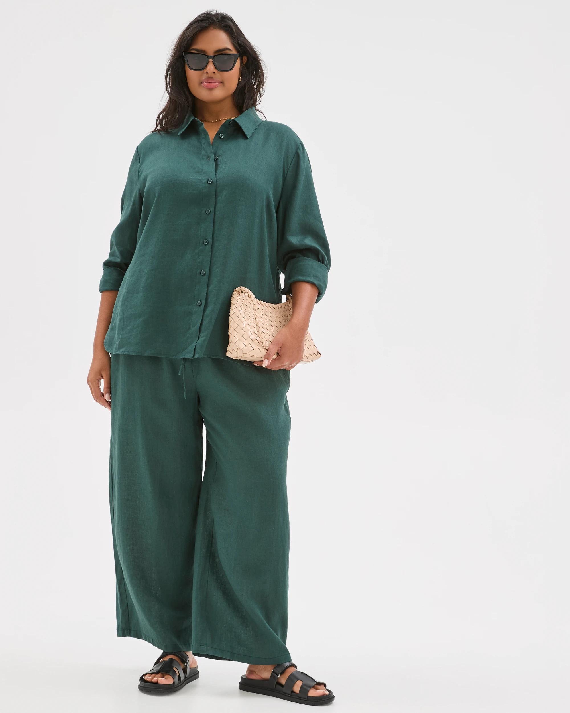1 Target Curve Plus Size European Linen Shirt DEEP GREEN, 1 of 6