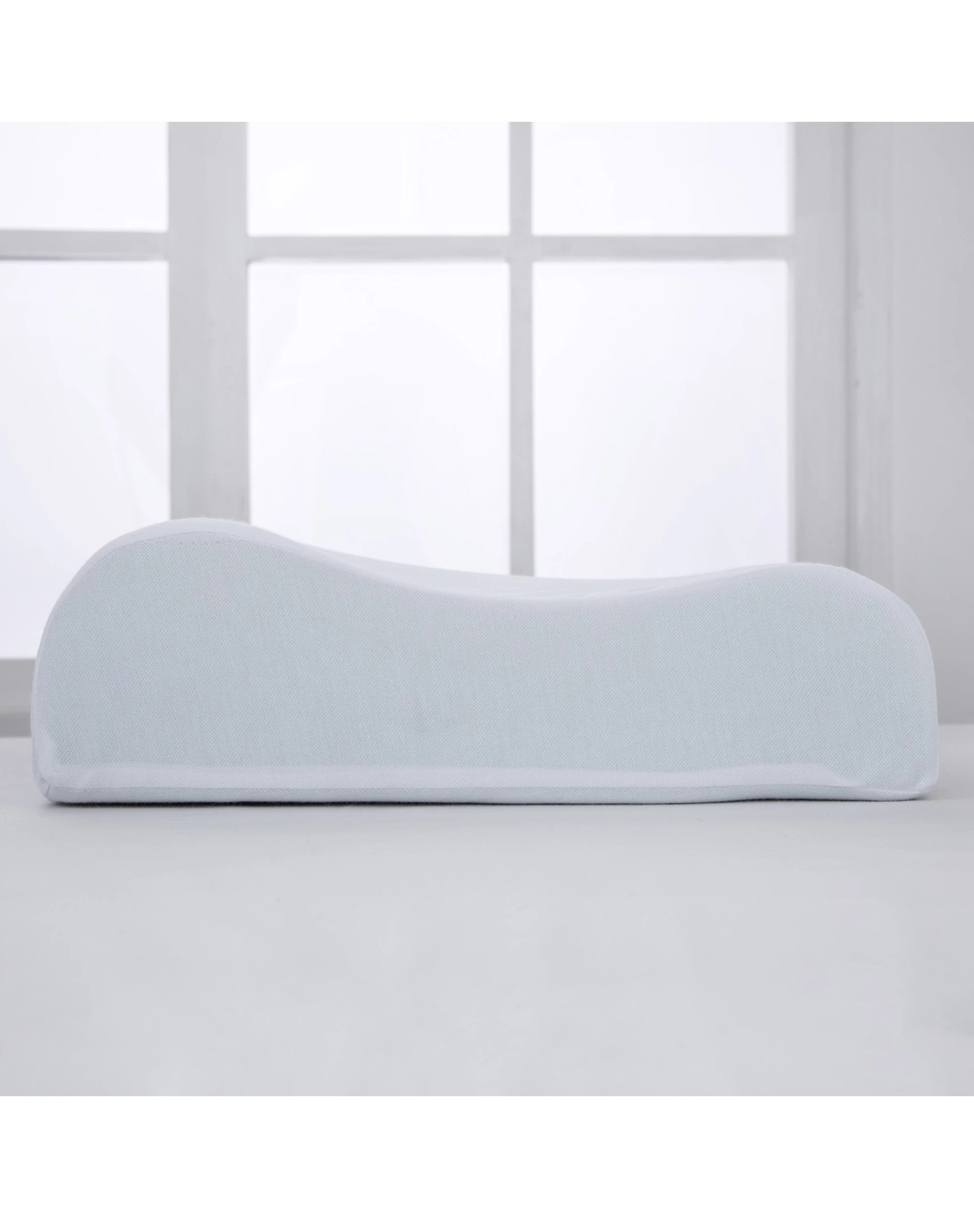 2 Dreamaker Contoured Gel Infused Talalay Latex Pillow 60x40cm - White, 2 of 4