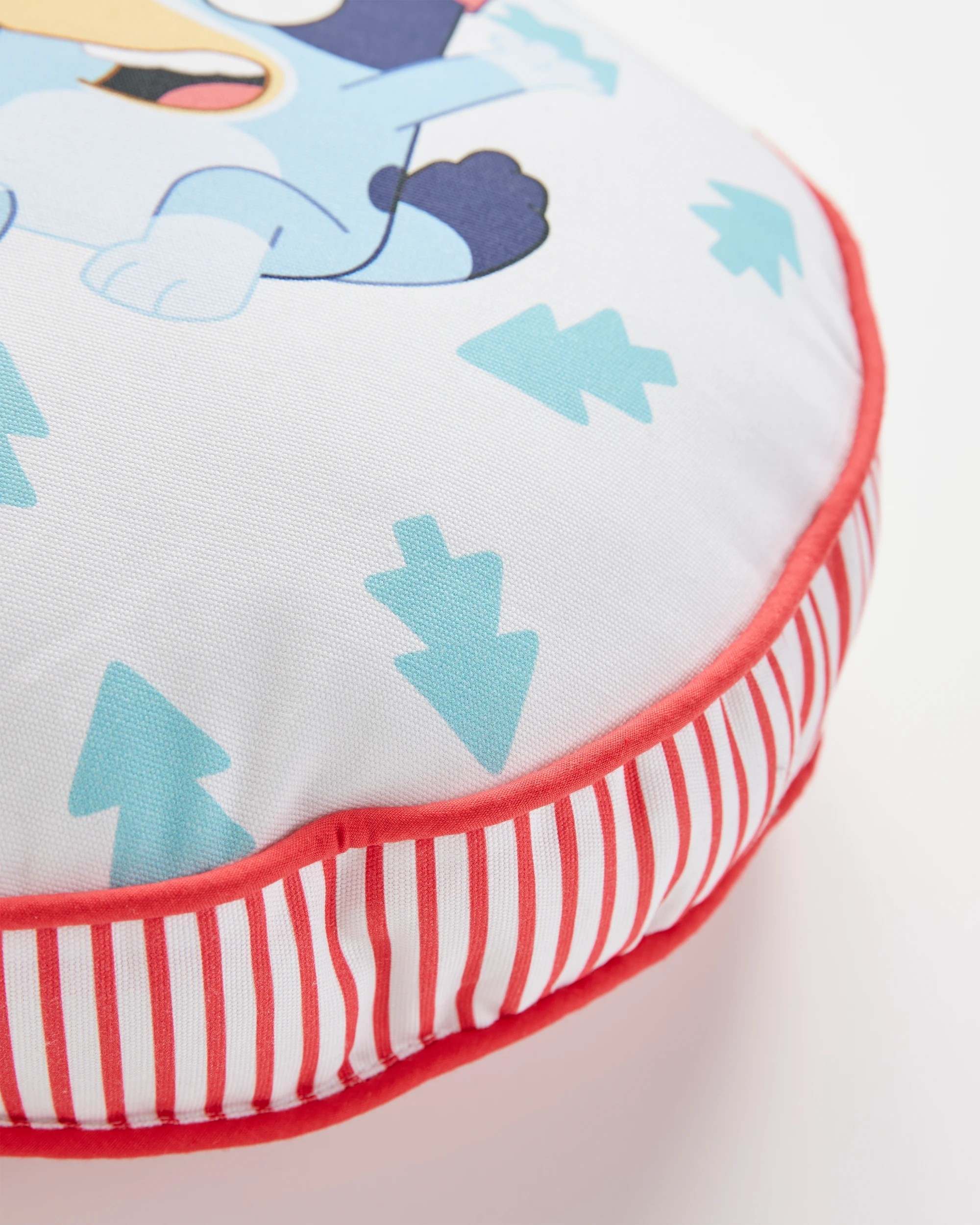 2 Target Bluey Christmas Cushion
 - Red, 2 of 2