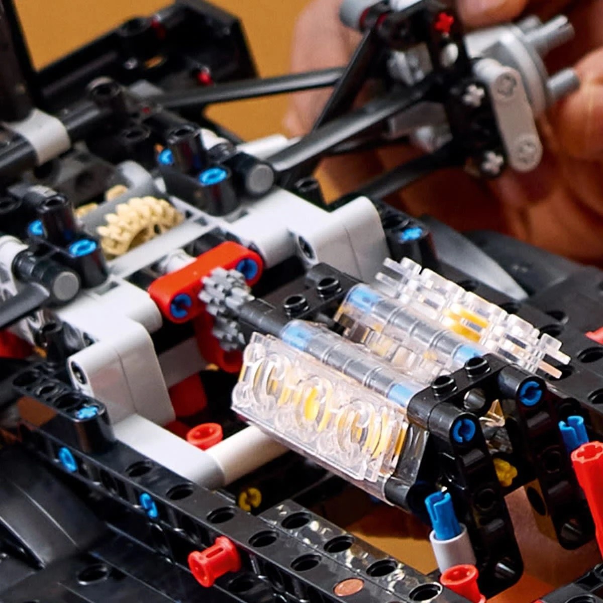 7 LEGO Technic Mercedes-AMG F1 W14 E Performance 42171, 7 of 11
