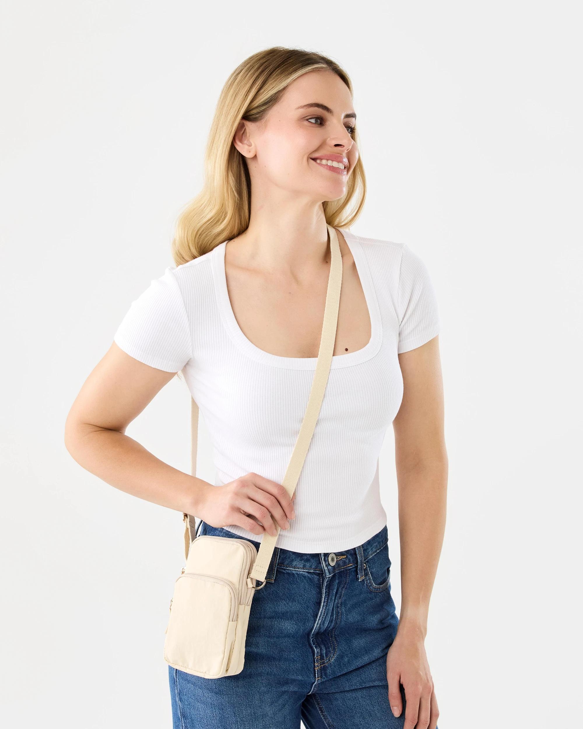 5 Urban Phone Bag Lt Ivory, 5 of 5